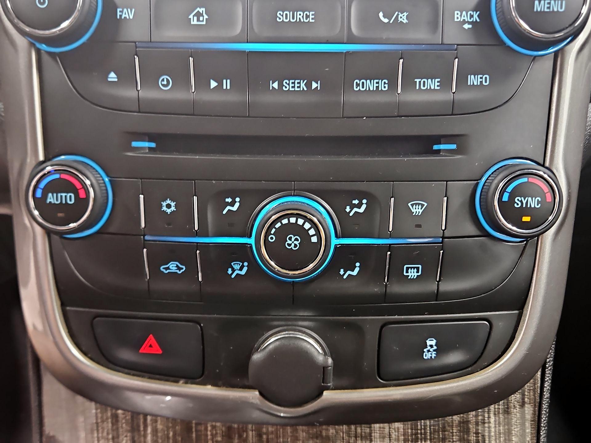 Thumbnail: 2014 Chevrolet Malibu - 15