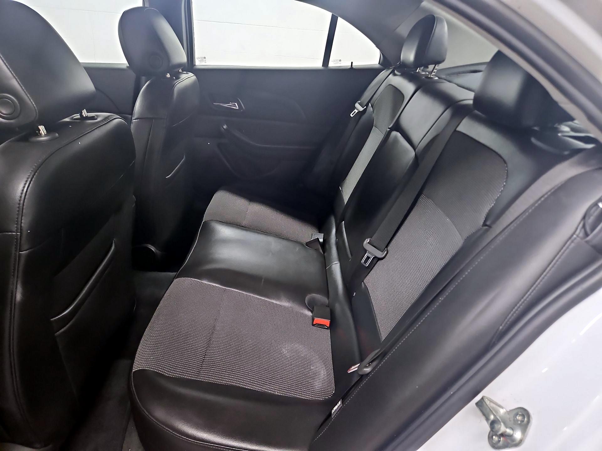 Thumbnail: 2014 Chevrolet Malibu - 18