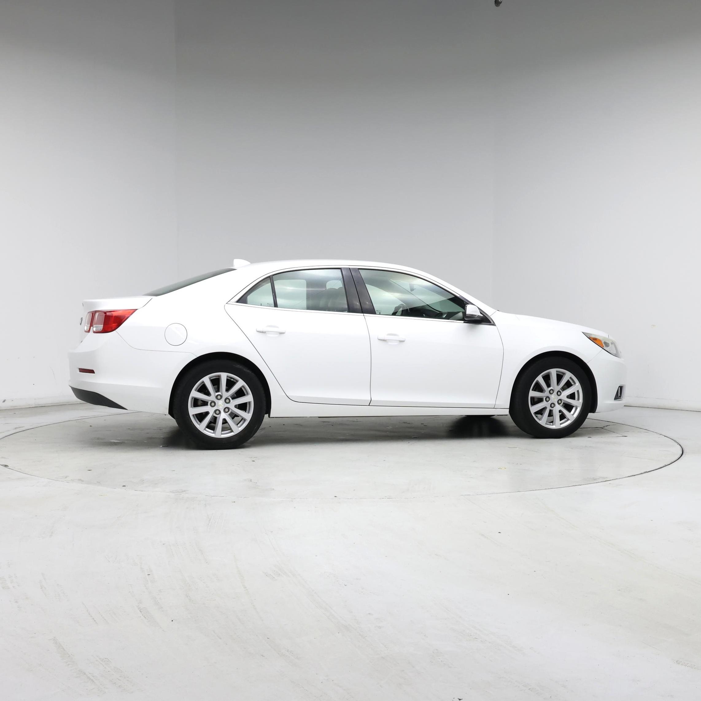 Thumbnail: 2014 Chevrolet Malibu - 7