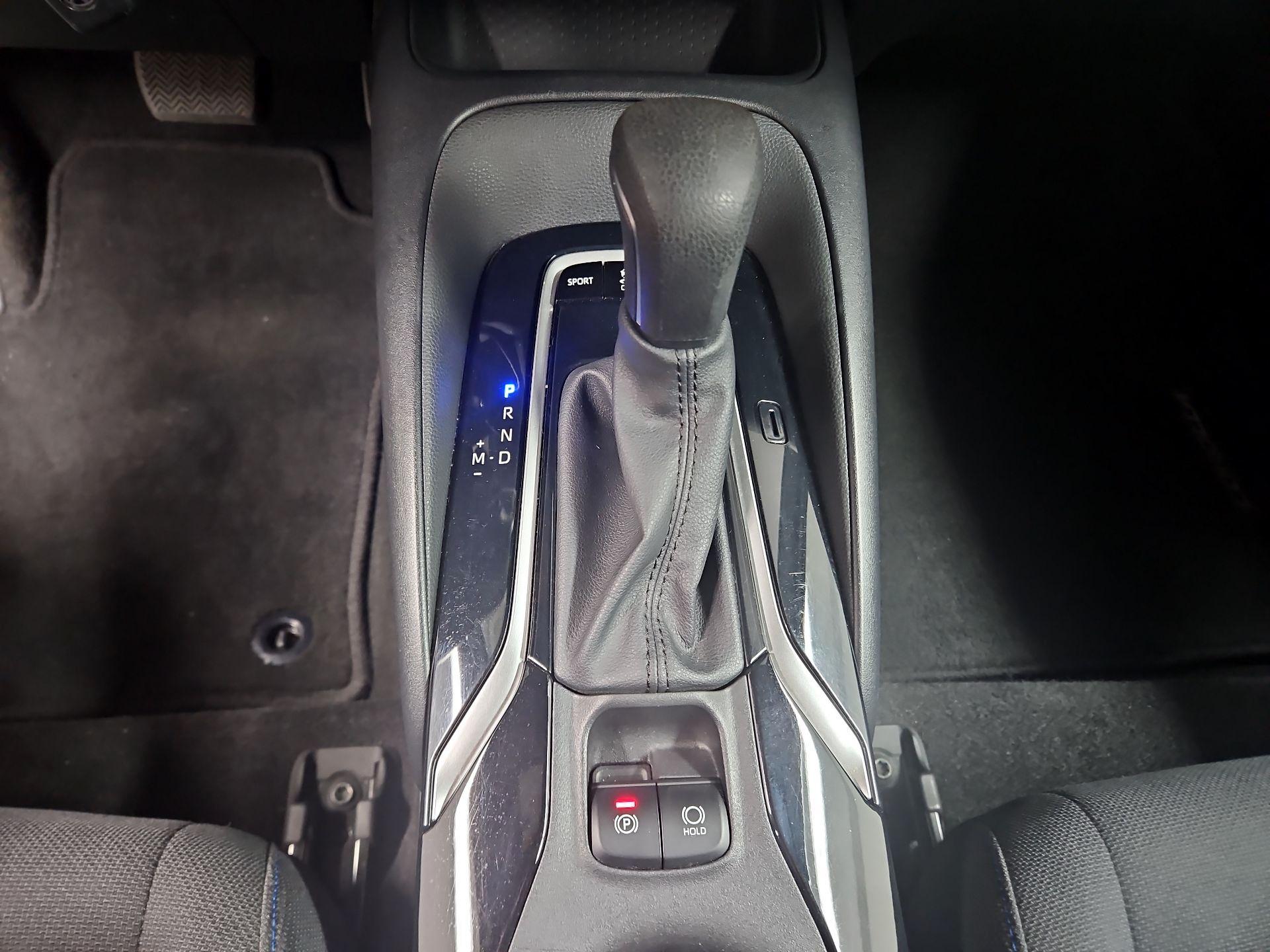 Thumbnail: 2021 Toyota Corolla - 17