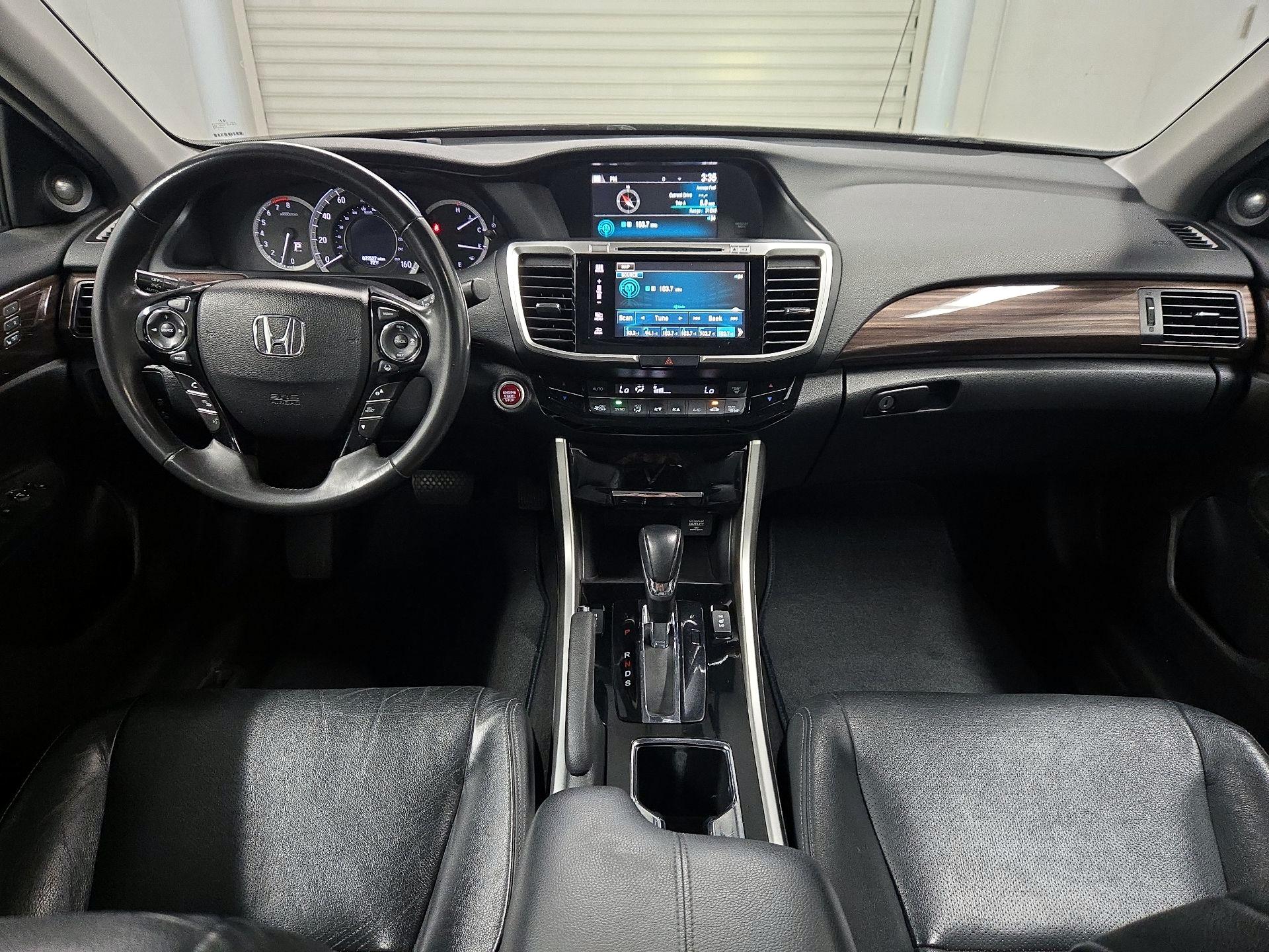 Thumbnail: 2016 Honda Accord - 9