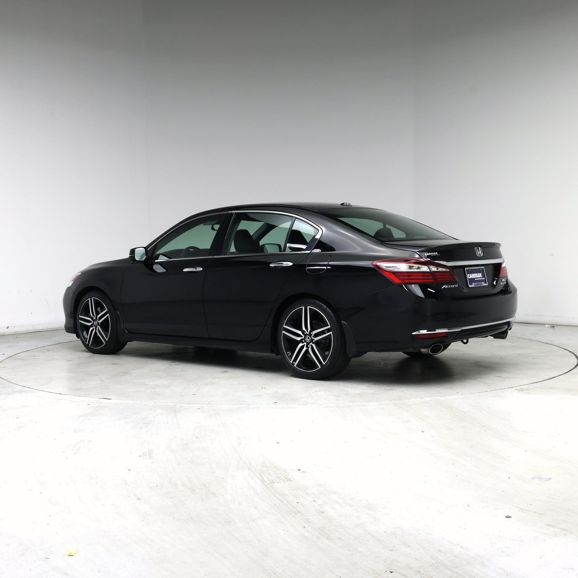 Thumbnail: 2016 Honda Accord - 2