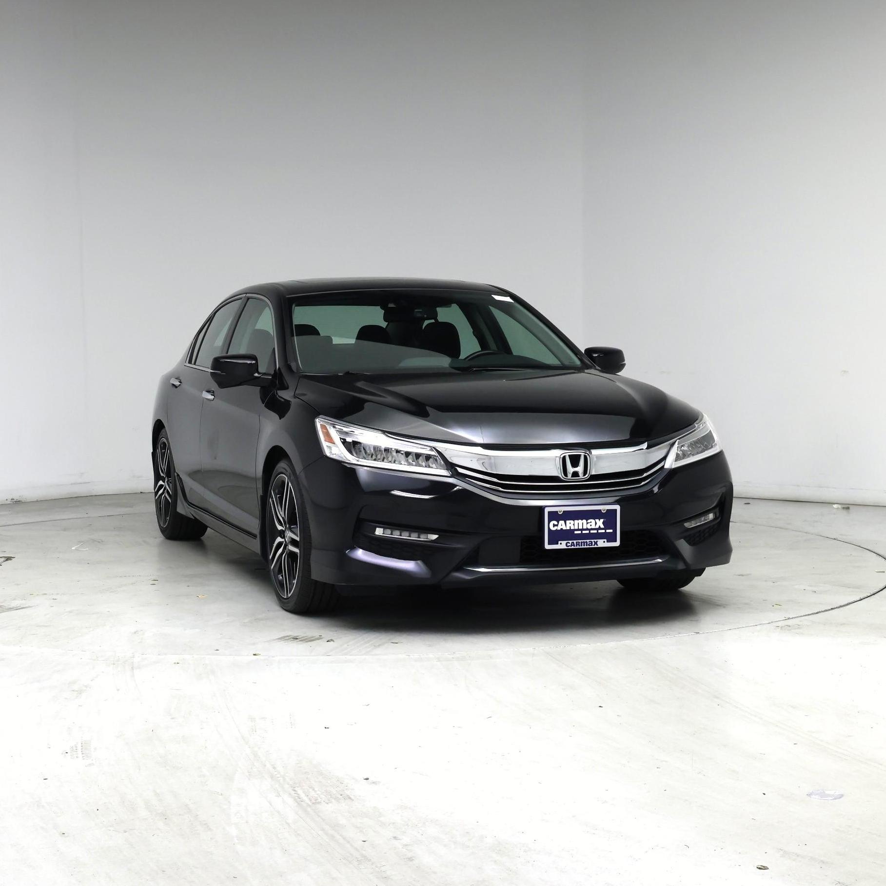 Thumbnail: 2016 Honda Accord - 5