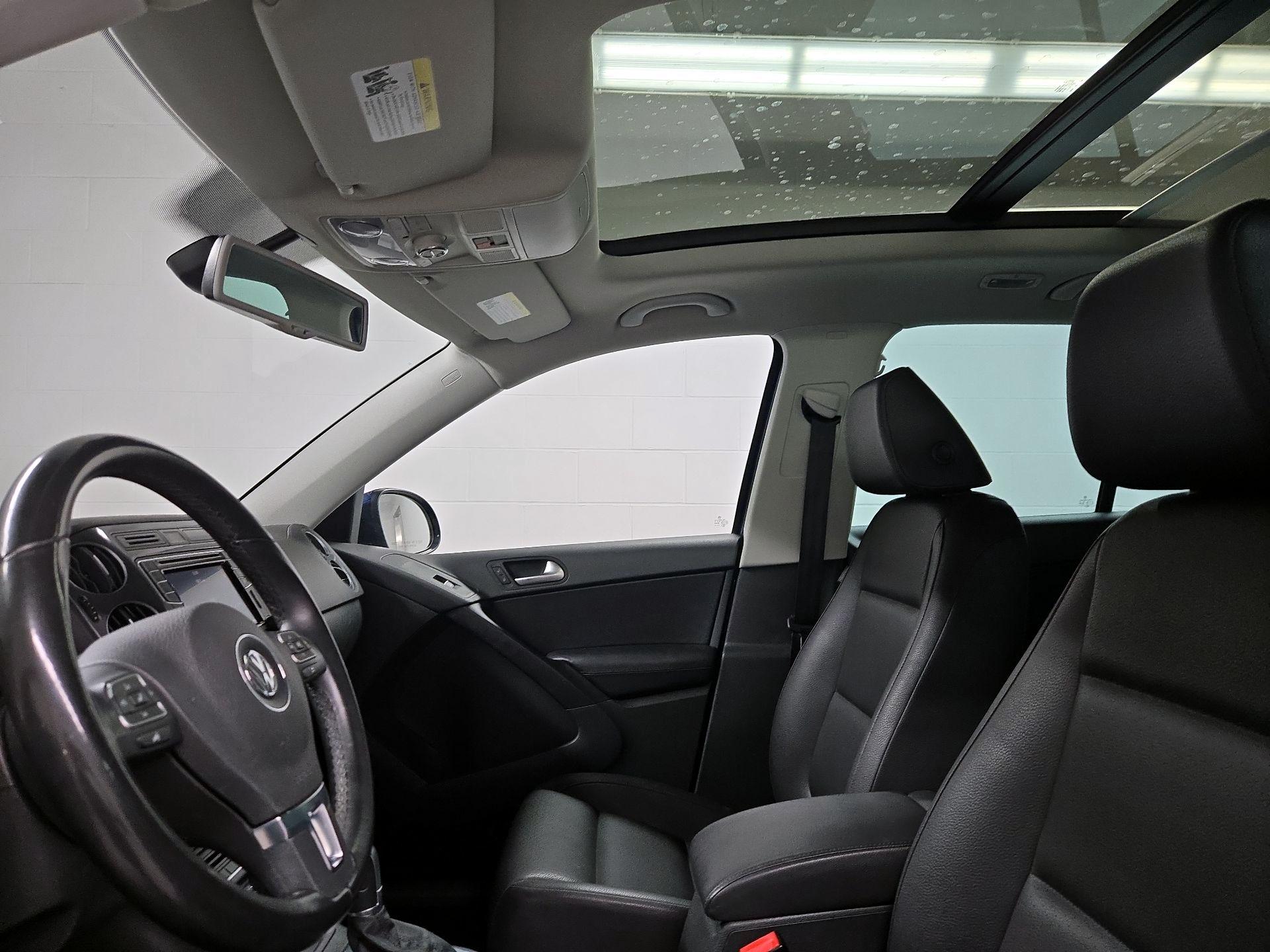 Thumbnail: 2016 Volkswagen Tiguan - 20