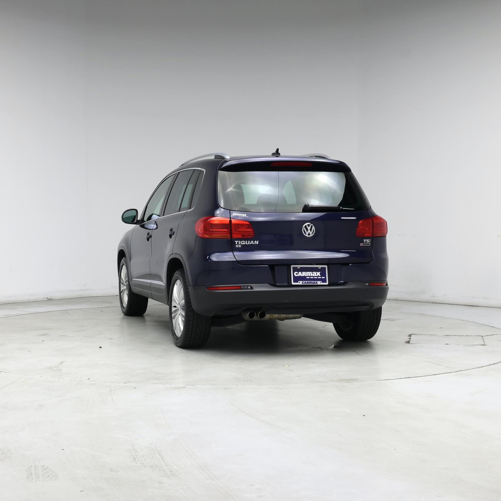 Thumbnail: 2016 Volkswagen Tiguan - 6