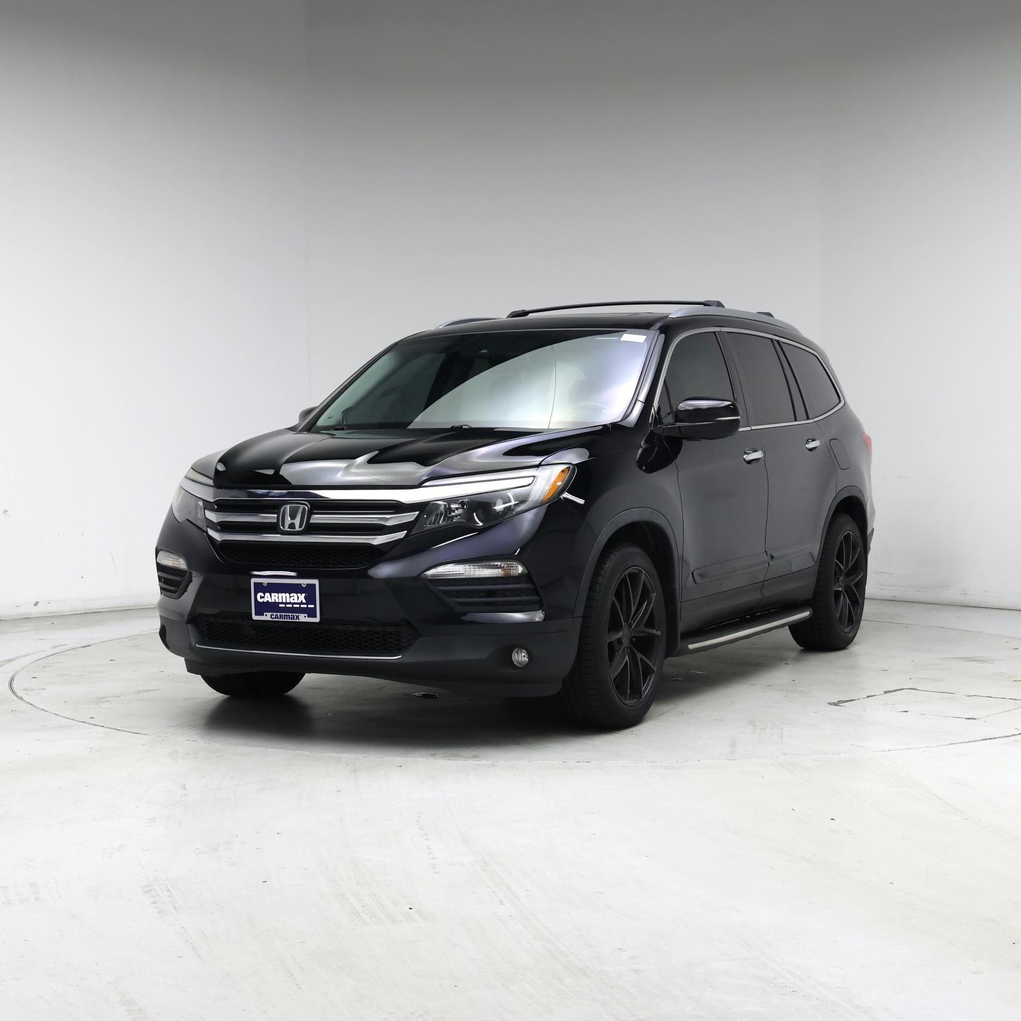 Thumbnail: 2016 Honda Pilot - 4