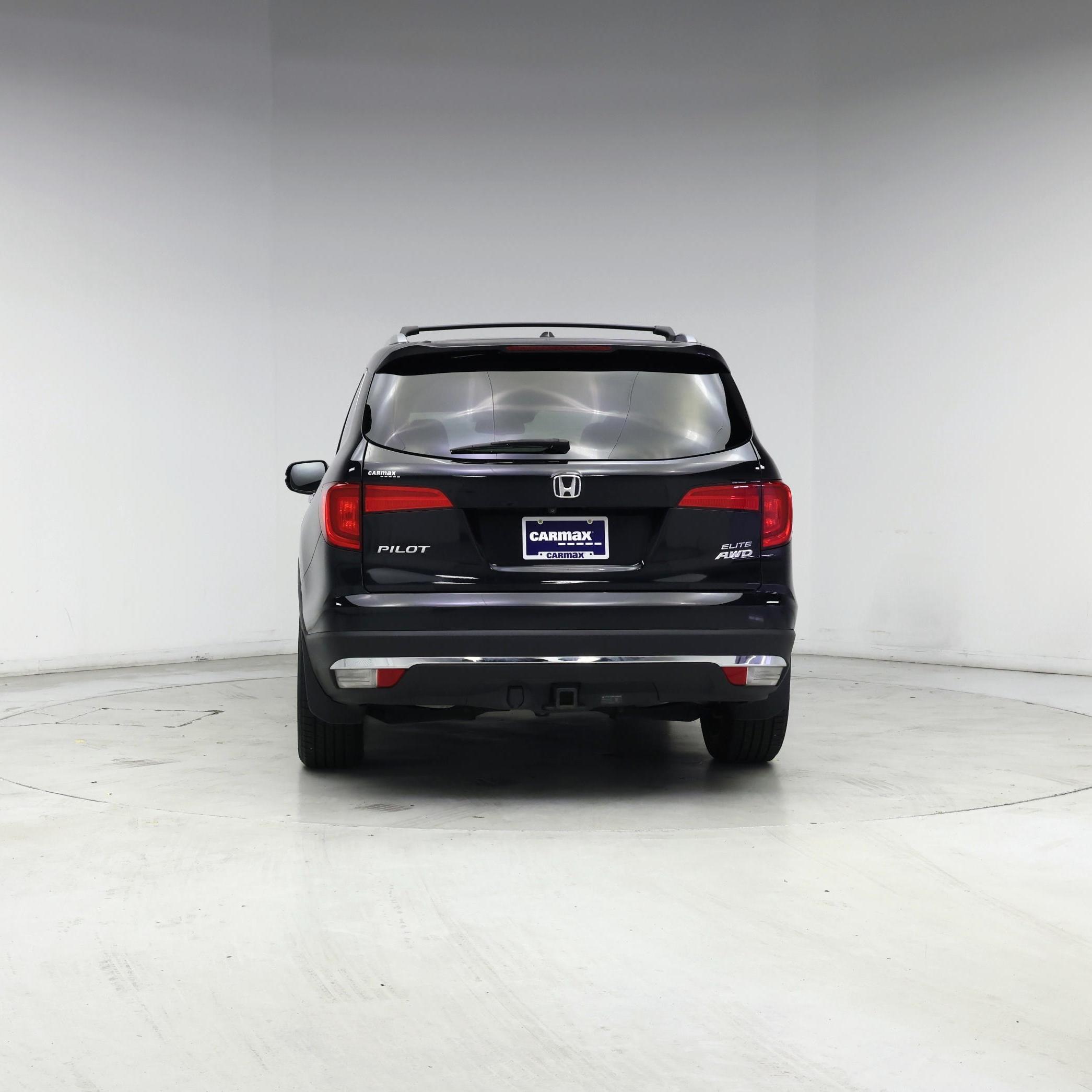 Thumbnail: 2016 Honda Pilot - 6
