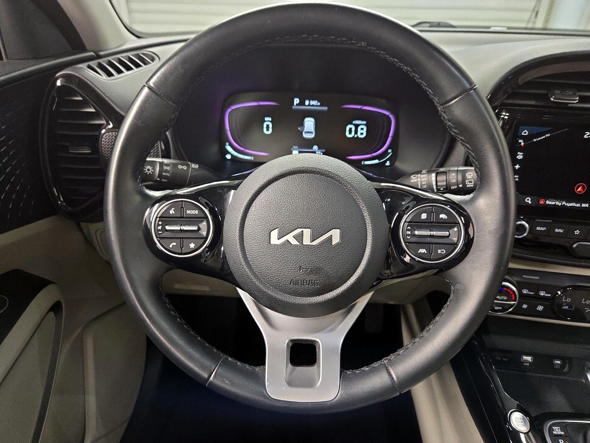 Thumbnail: 2023 Kia Soul - 10