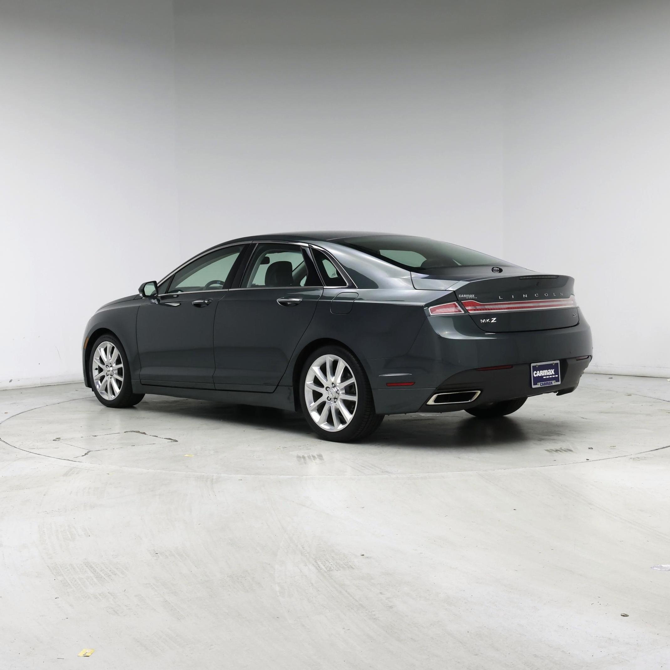 Thumbnail: 2015 Lincoln MKZ - 2