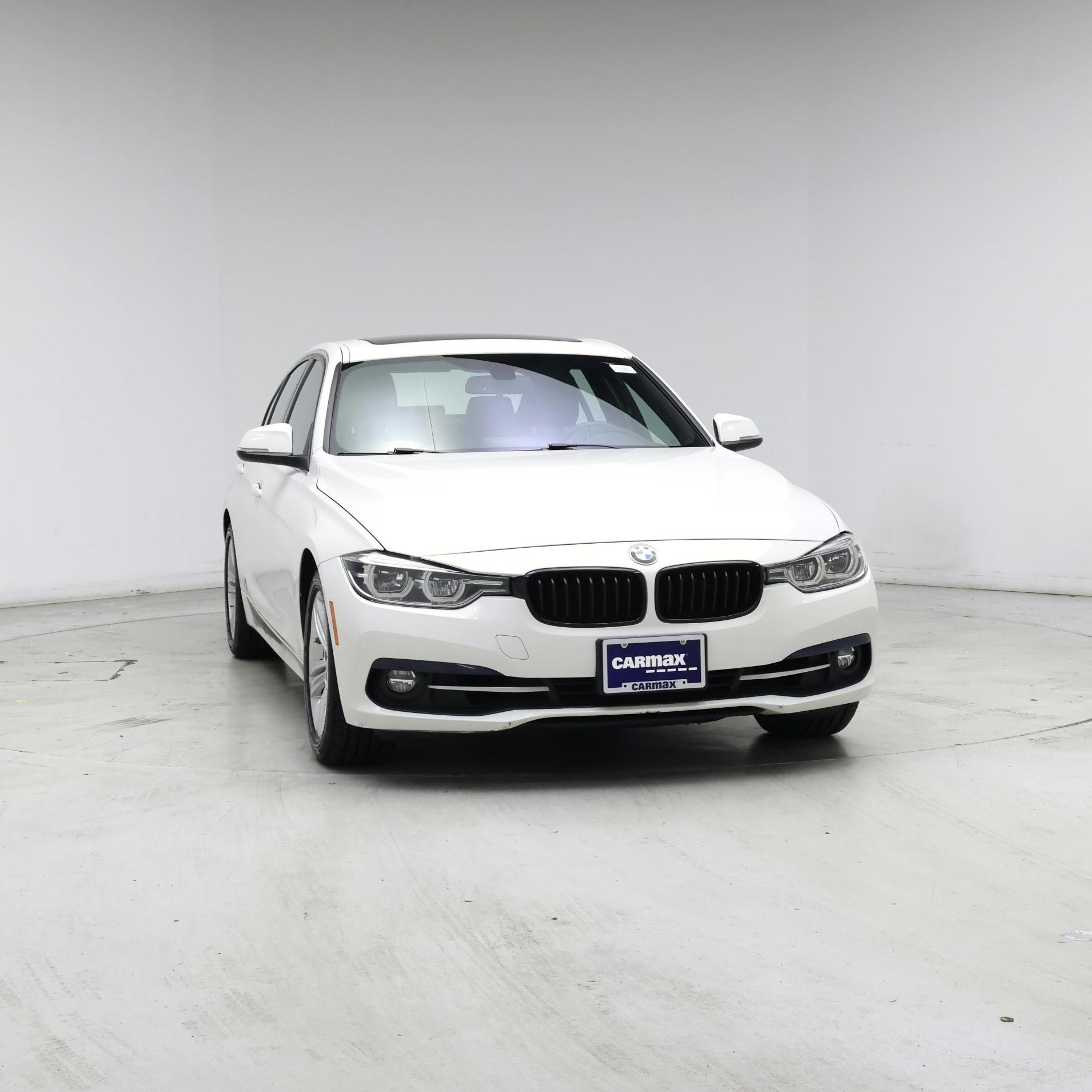 Thumbnail: 2018 BMW 3 Series - 5