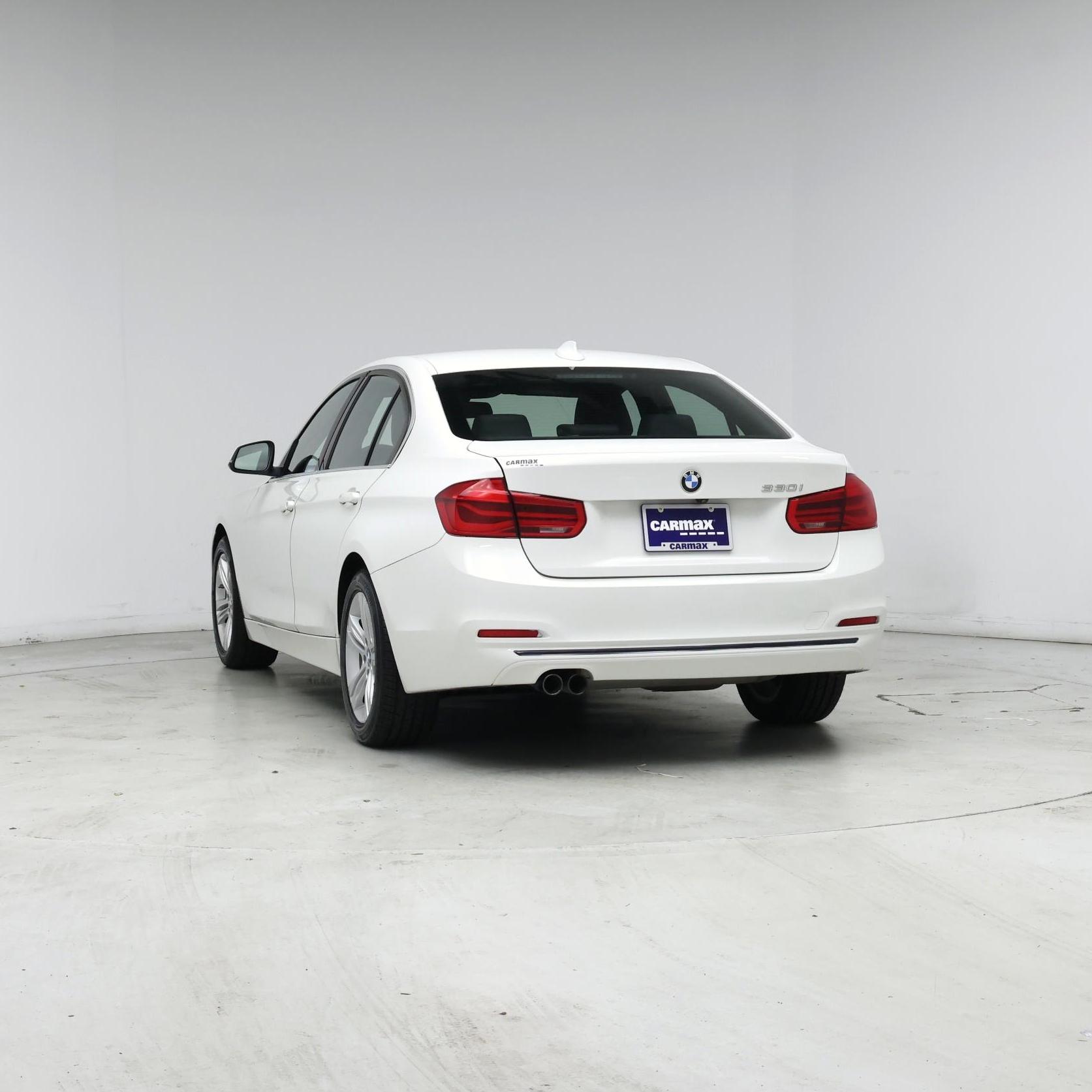Thumbnail: 2018 BMW 3 Series - 6