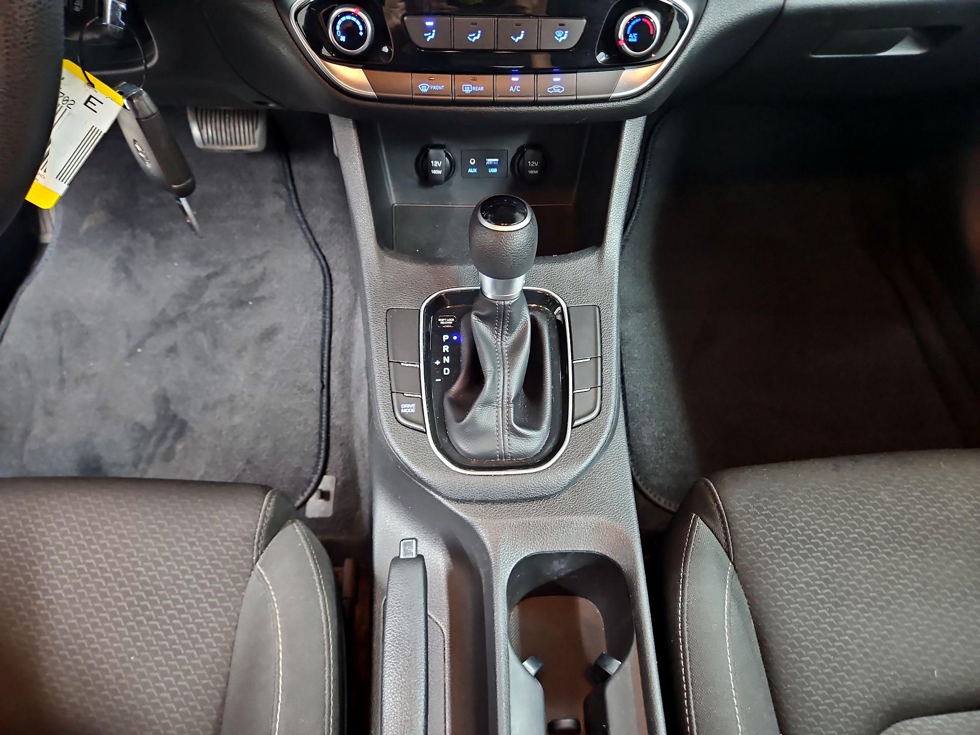 Thumbnail: 2018 Hyundai Elantra - 17