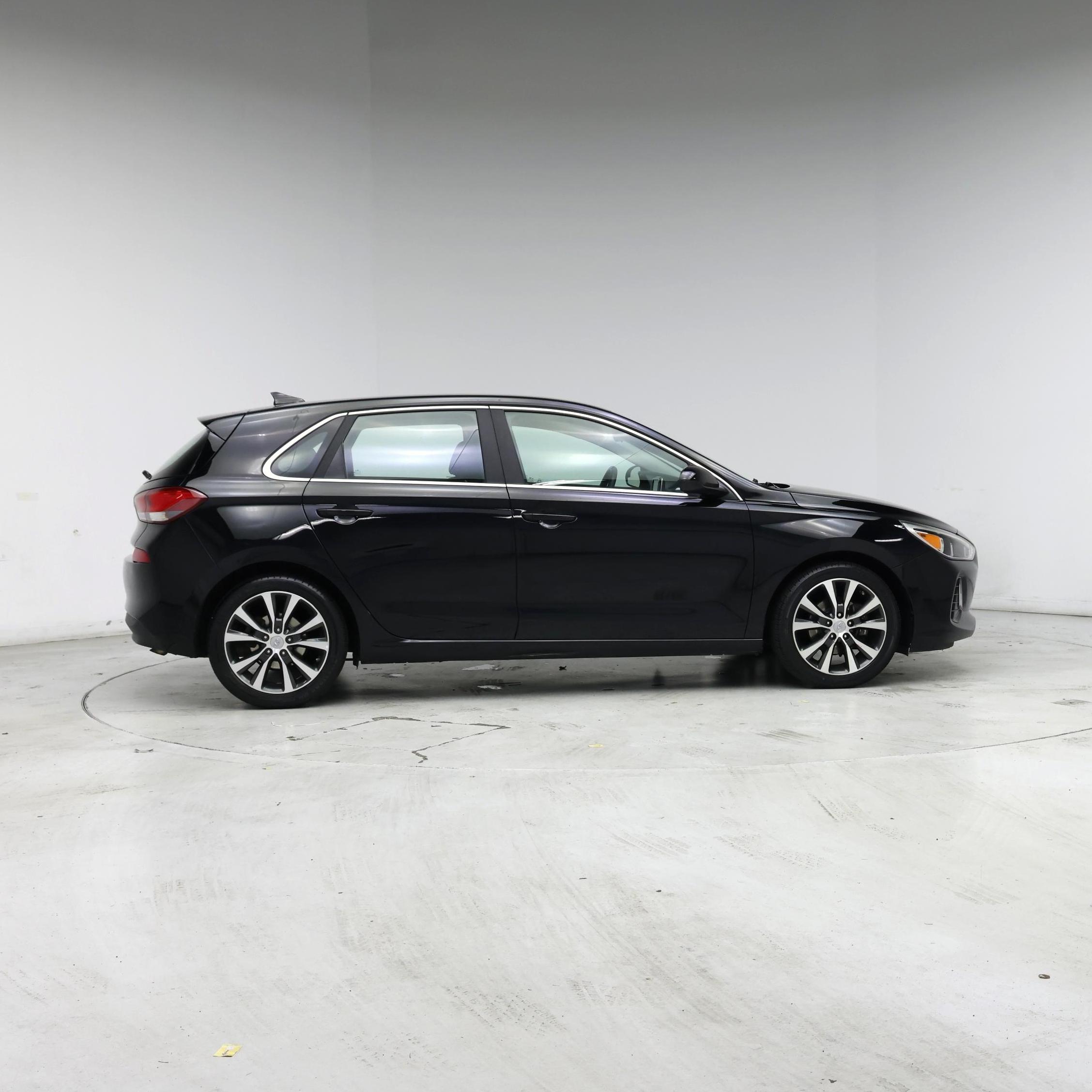 Thumbnail: 2018 Hyundai Elantra - 7