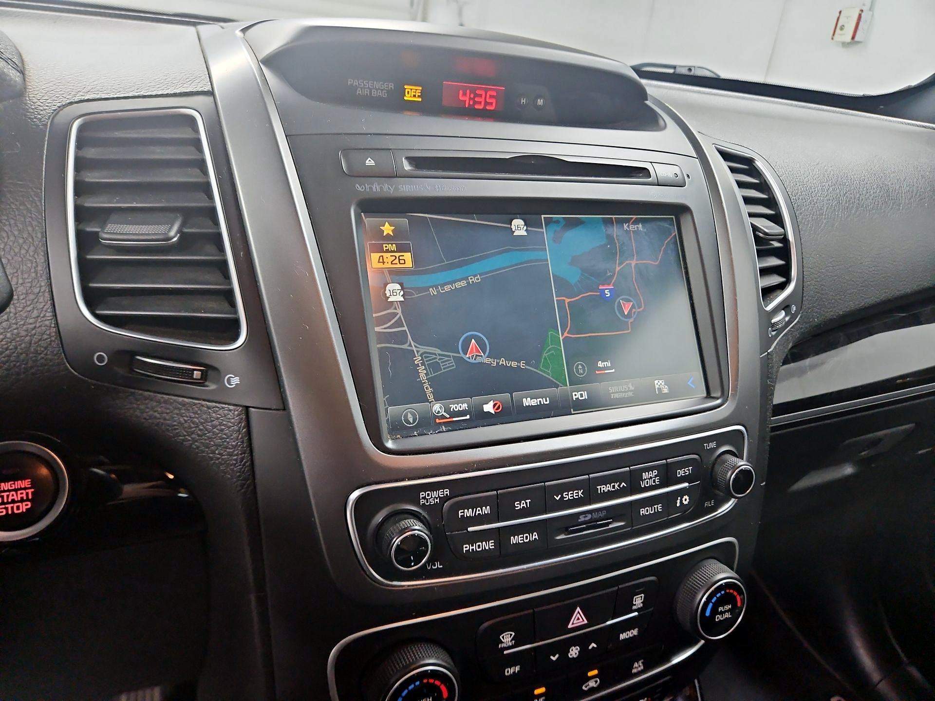 Thumbnail: 2015 Kia Sorento - 14