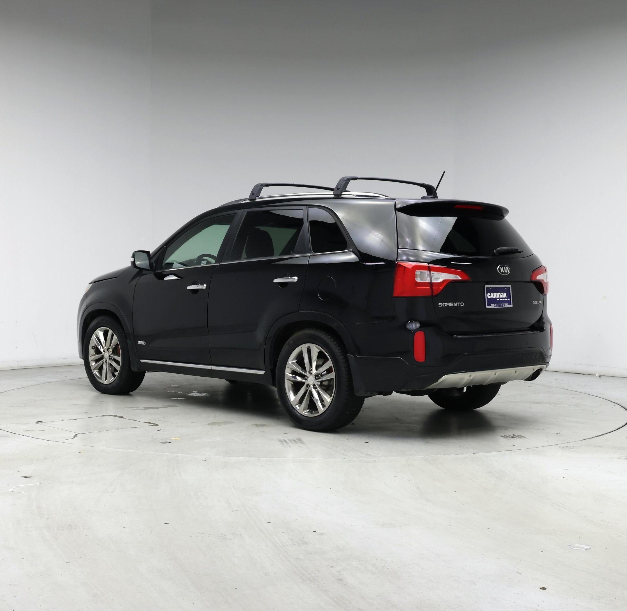 Thumbnail: 2015 Kia Sorento - 2