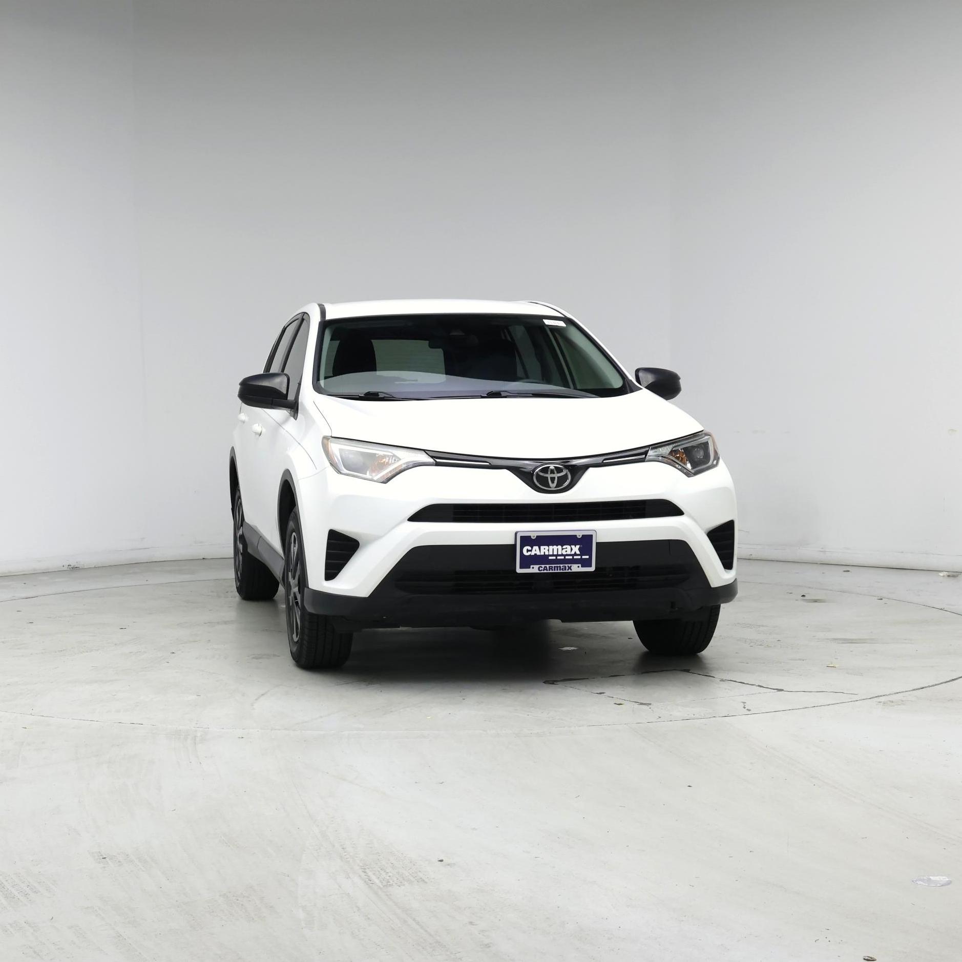Thumbnail: 2018 Toyota RAV4 - 5