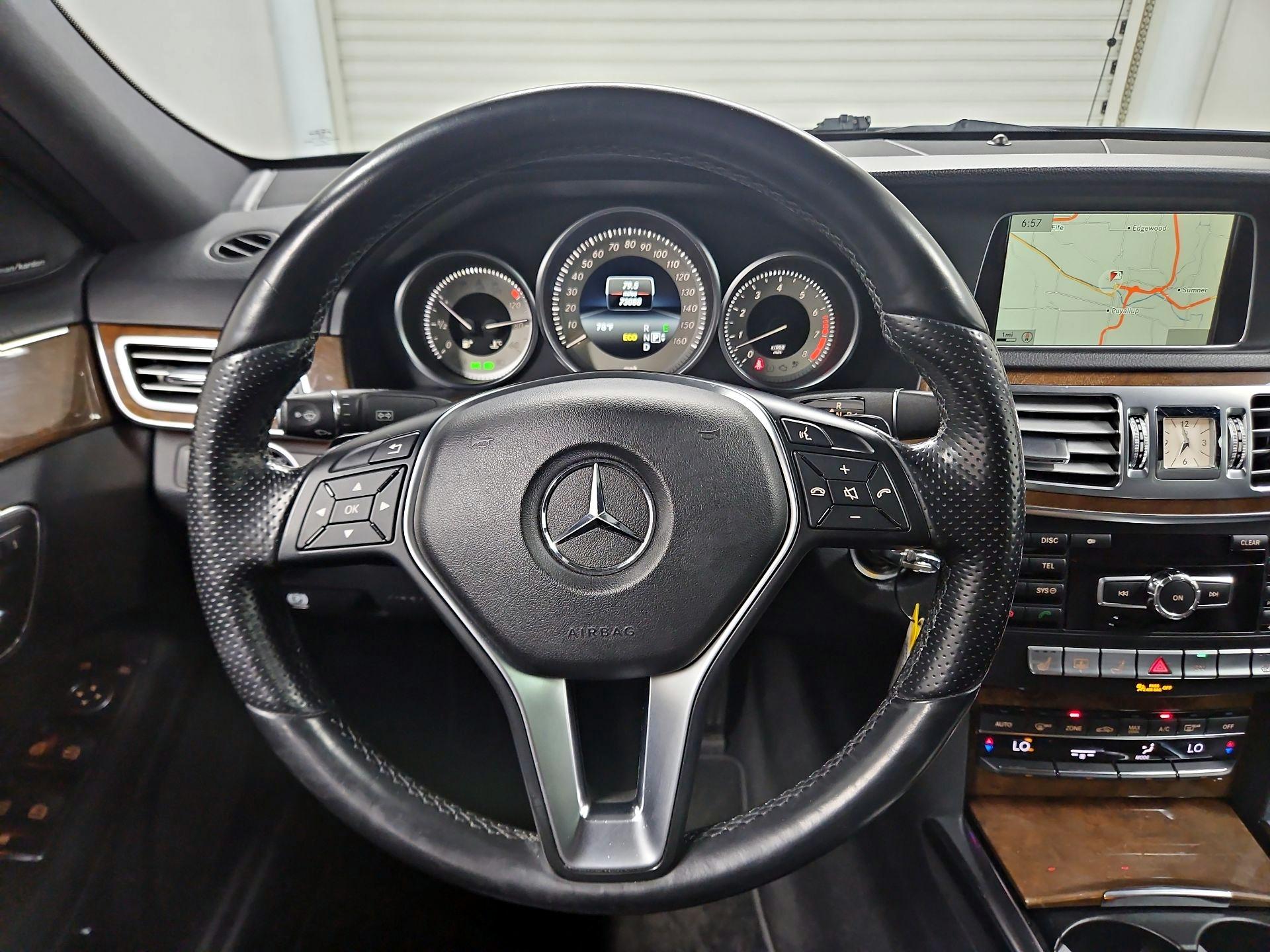 Thumbnail: 2014 Mercedes-Benz E-Class - 10
