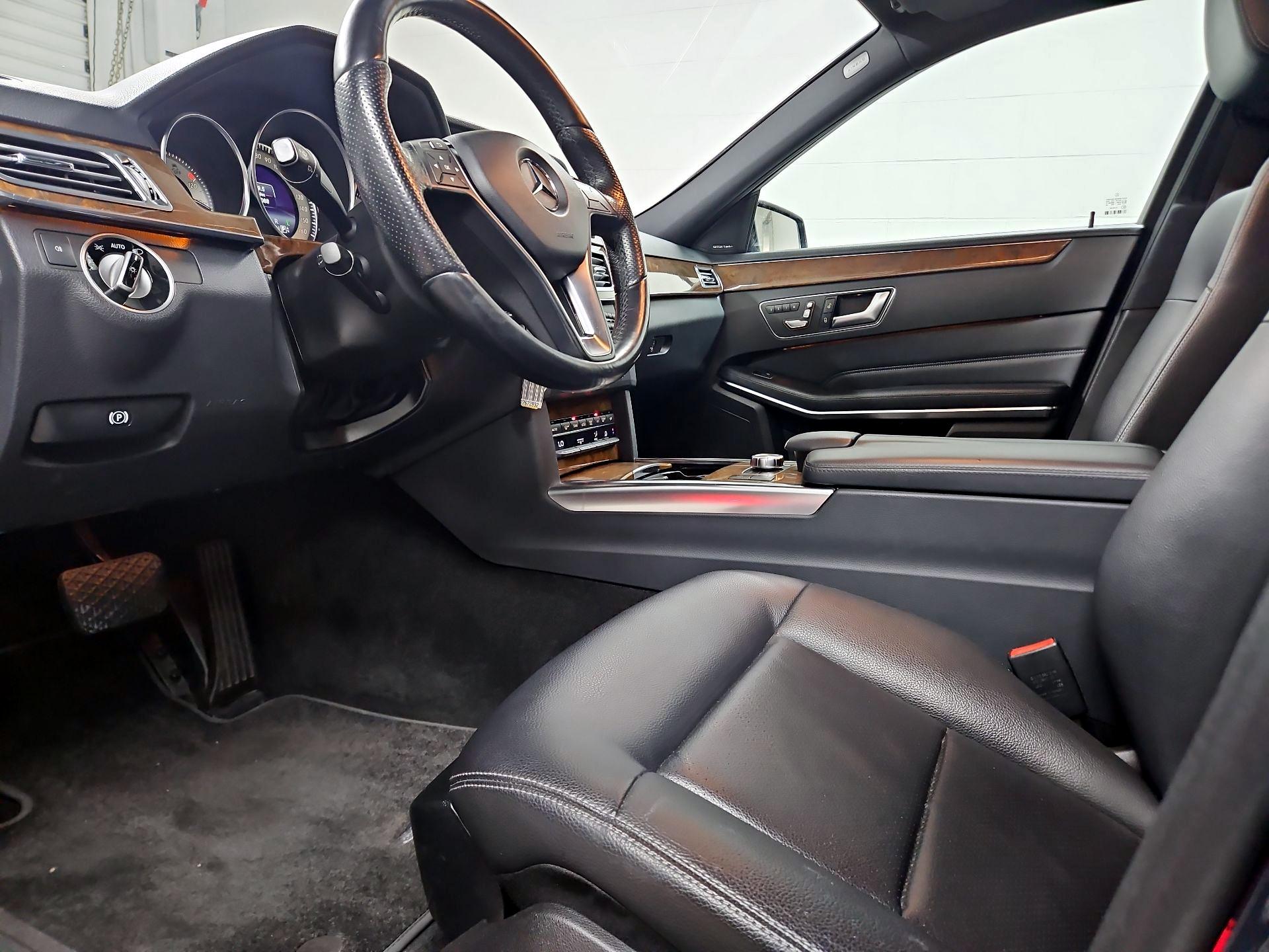 Thumbnail: 2014 Mercedes-Benz E-Class - 11