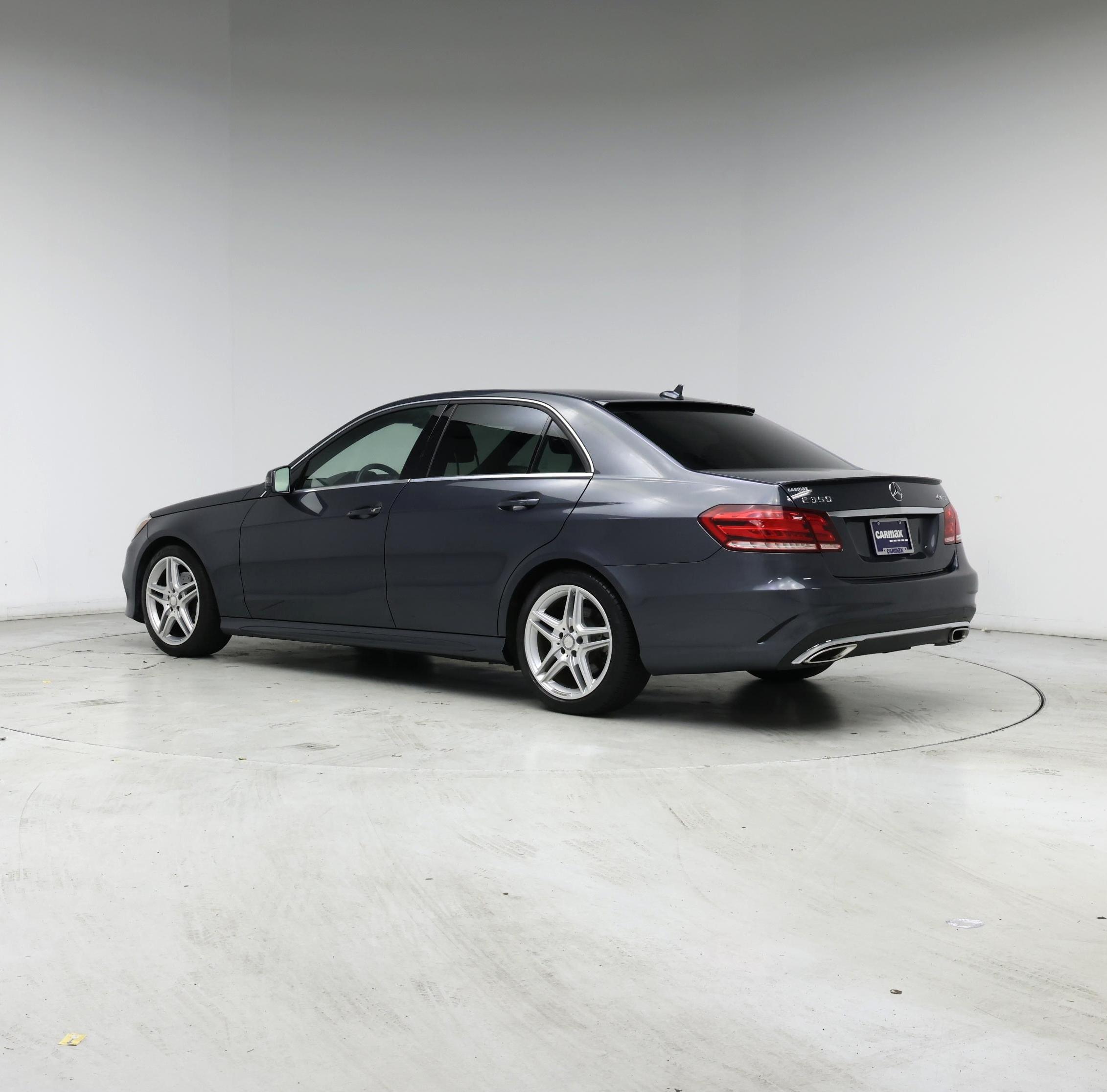 Thumbnail: 2014 Mercedes-Benz E-Class - 2