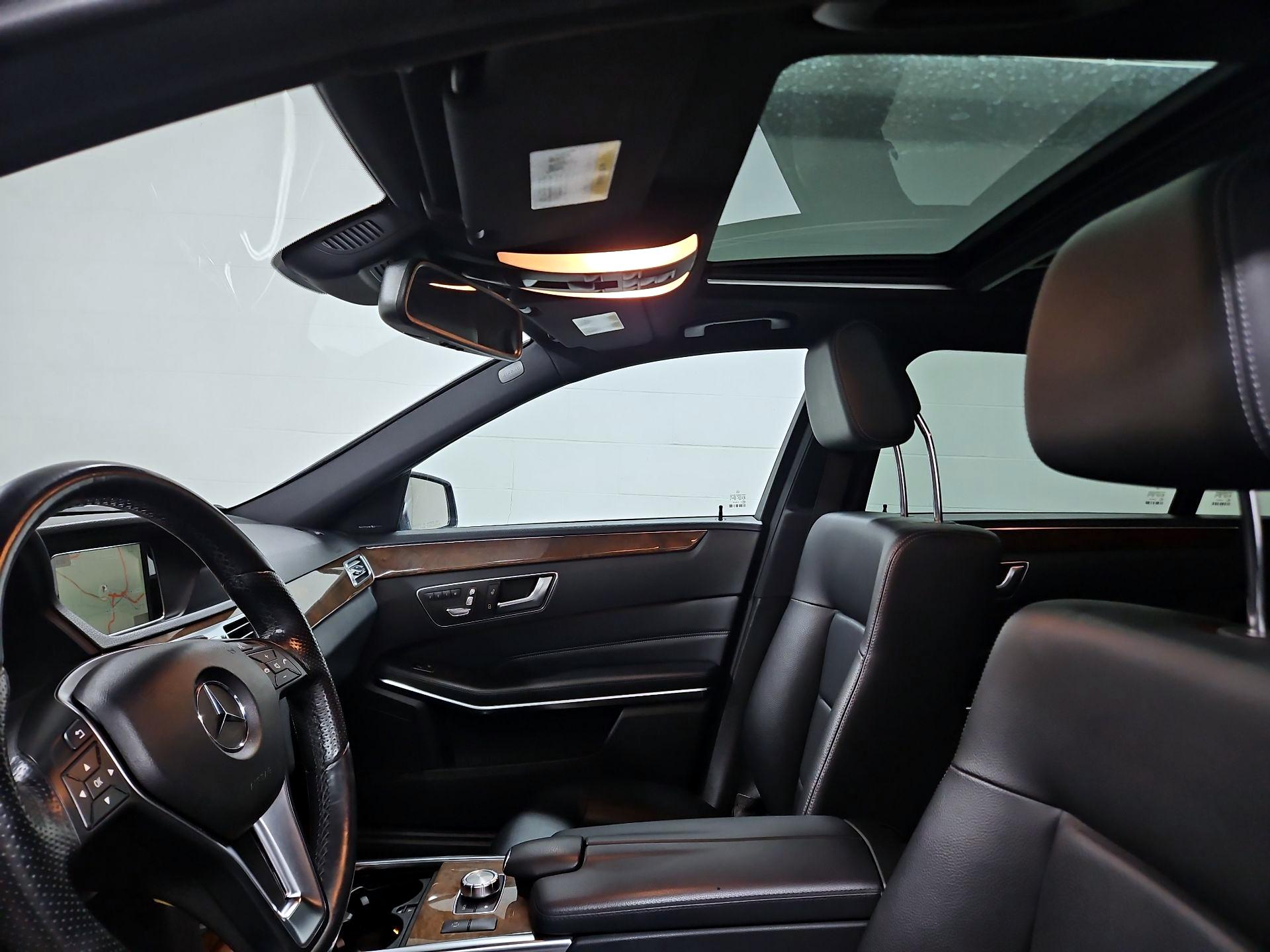 Thumbnail: 2014 Mercedes-Benz E-Class - 20