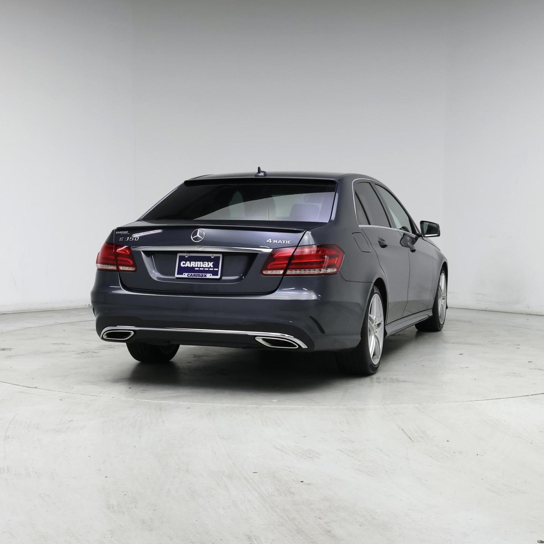 Thumbnail: 2014 Mercedes-Benz E-Class - 8