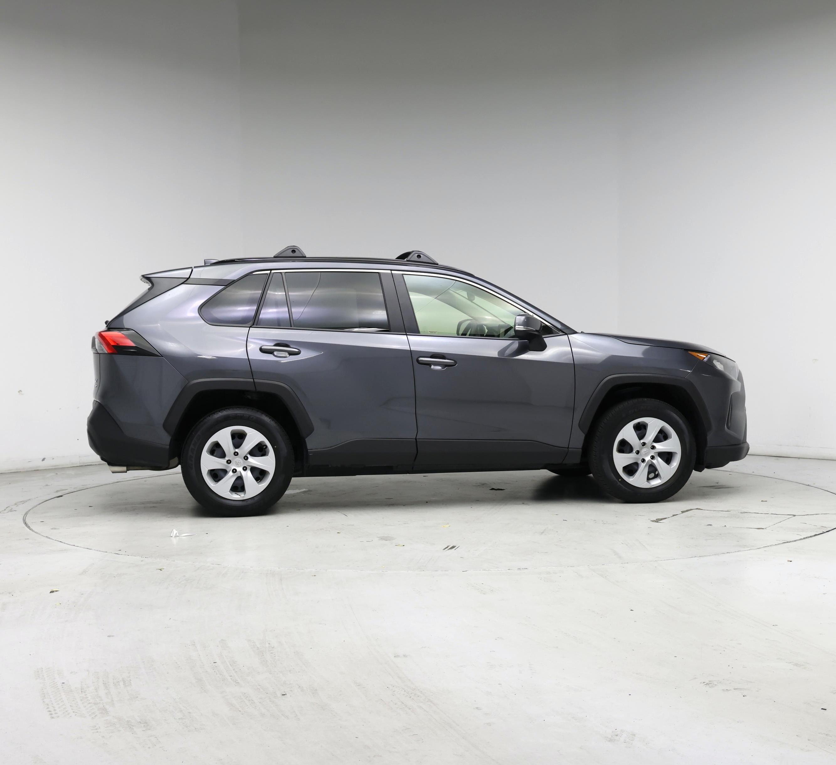 Thumbnail: 2019 Toyota RAV4 - 7