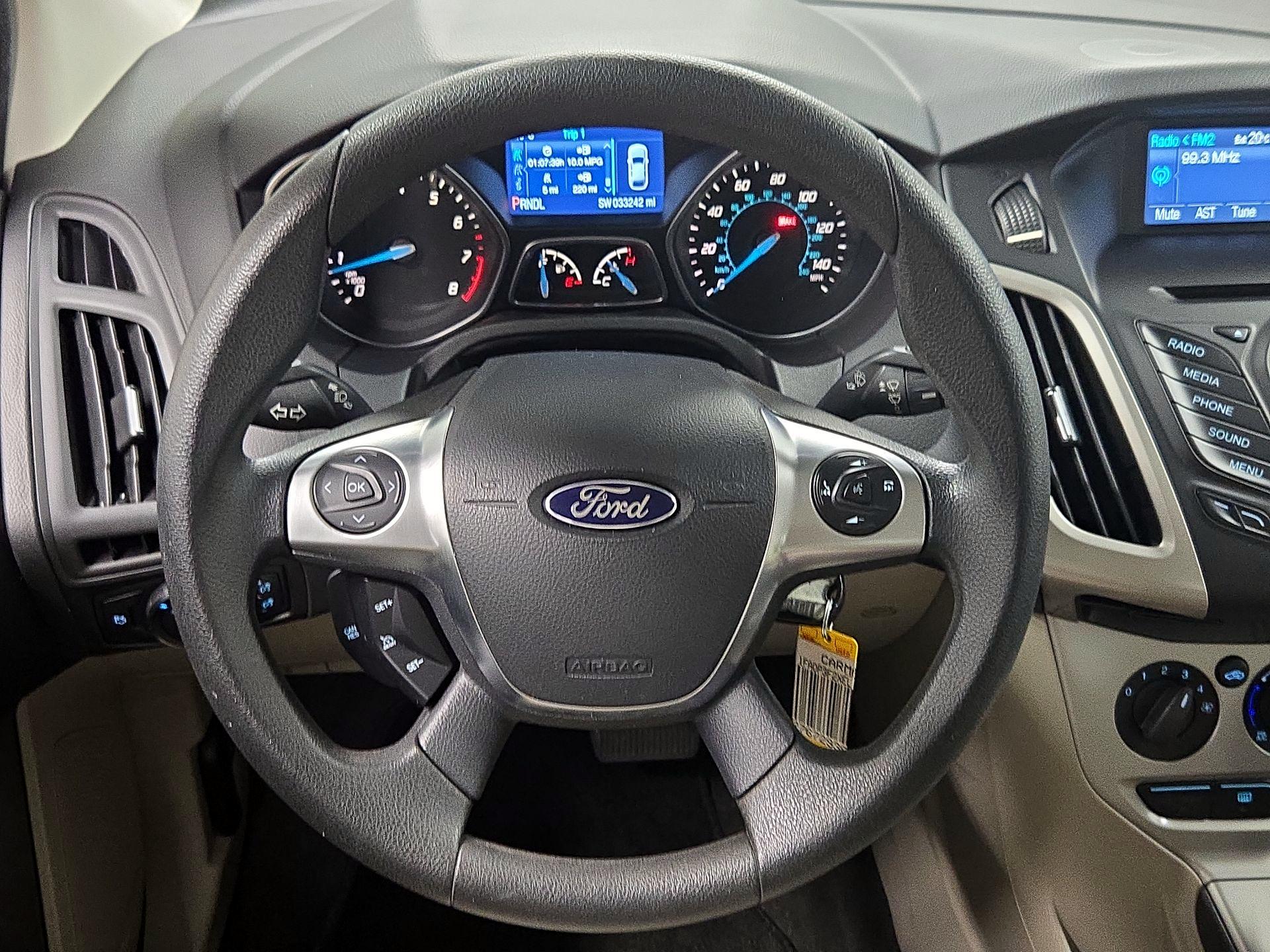 Thumbnail: 2014 Ford Focus - 10