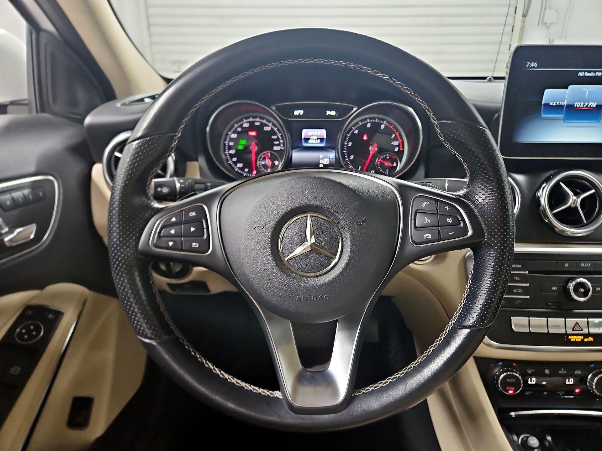 Thumbnail: 2019 Mercedes-Benz GLA - 10