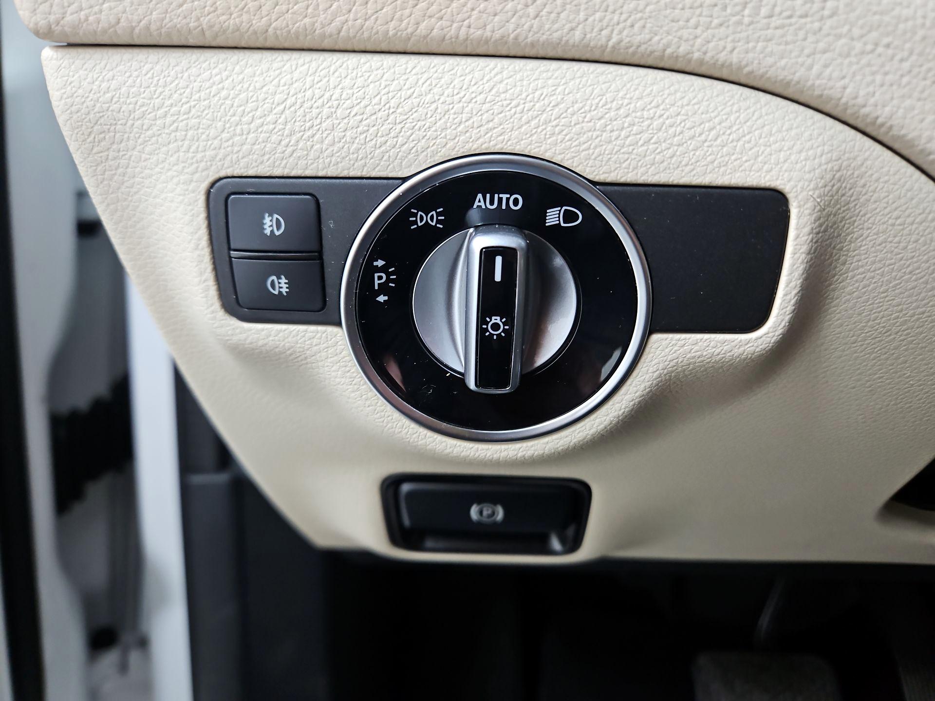Thumbnail: 2019 Mercedes-Benz GLA - 13