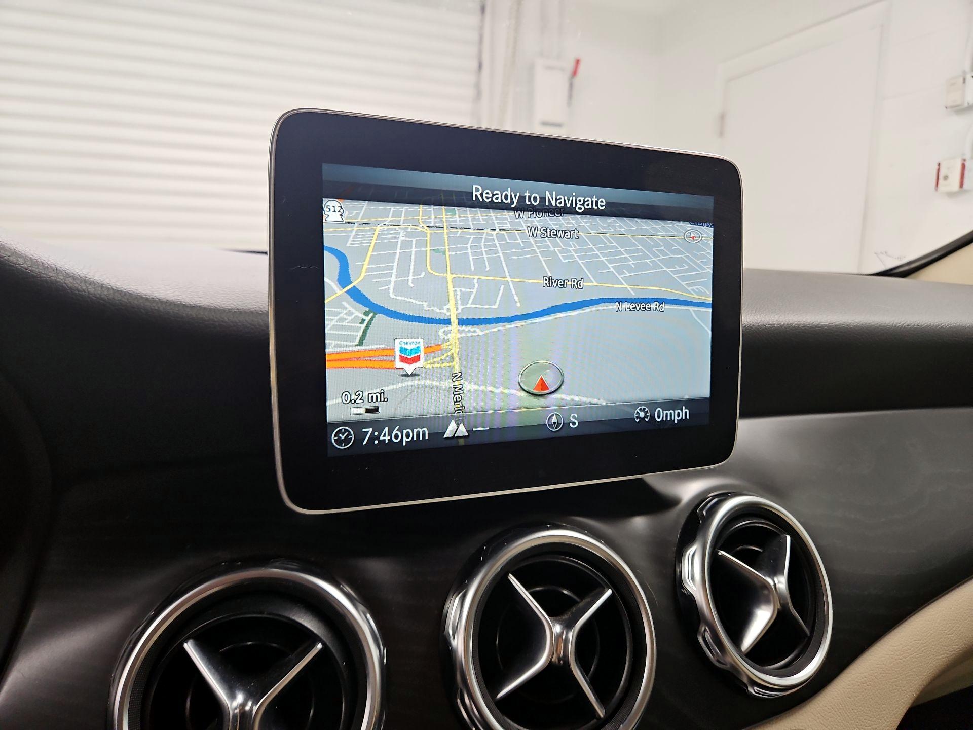 Thumbnail: 2019 Mercedes-Benz GLA - 14