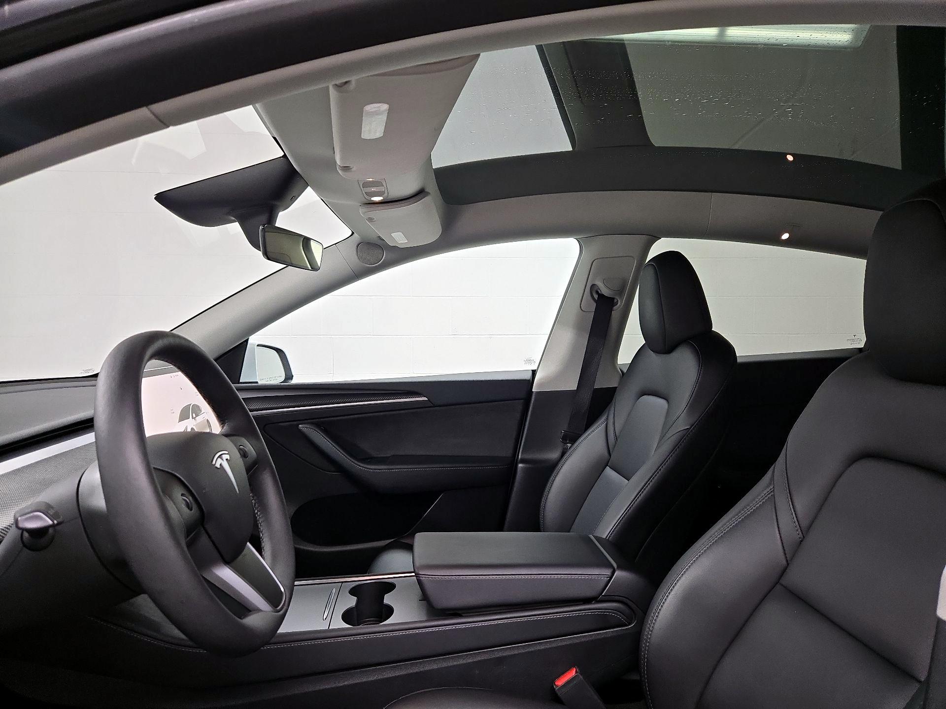 Thumbnail: 2024 Tesla Model Y - 19