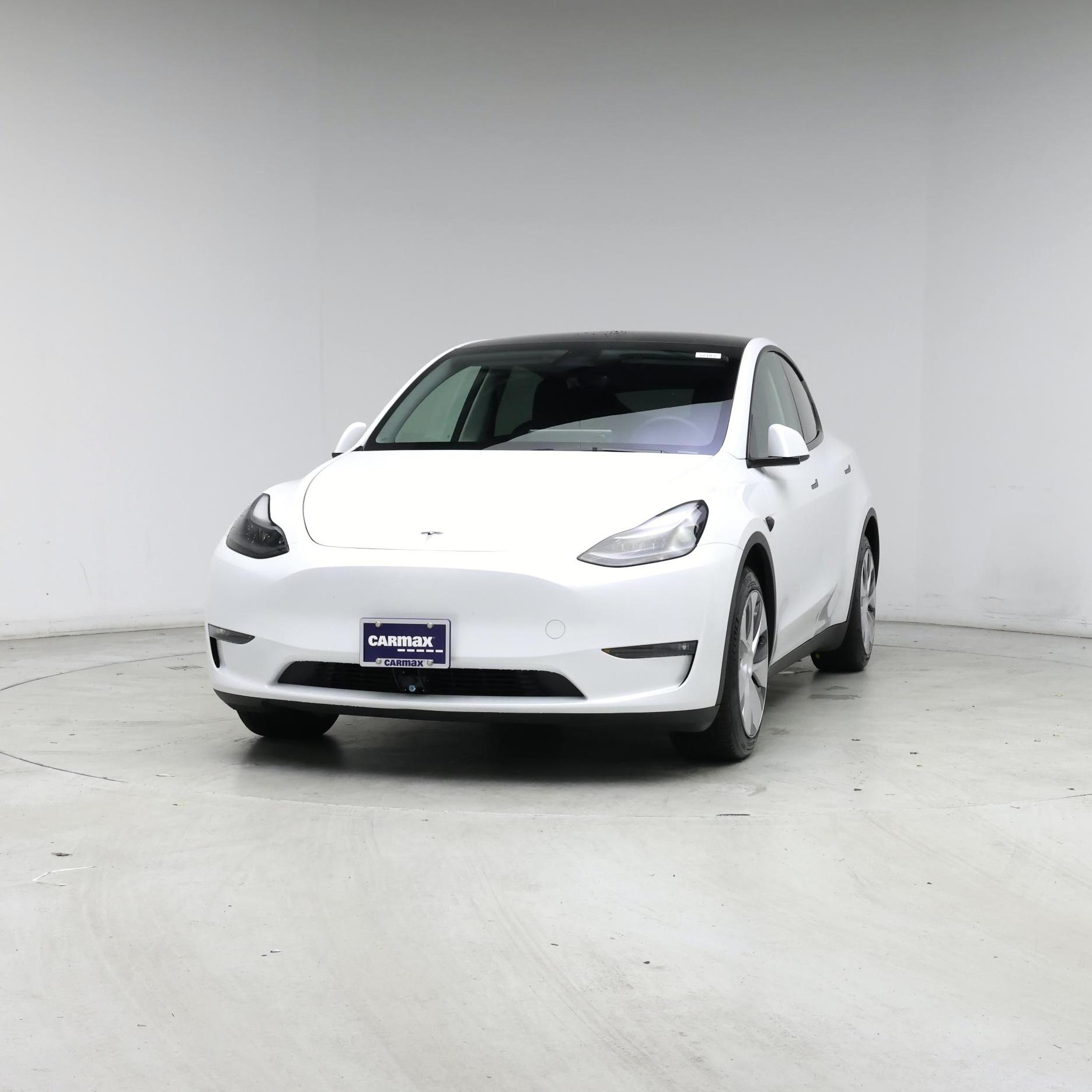 Thumbnail: 2024 Tesla Model Y - 4