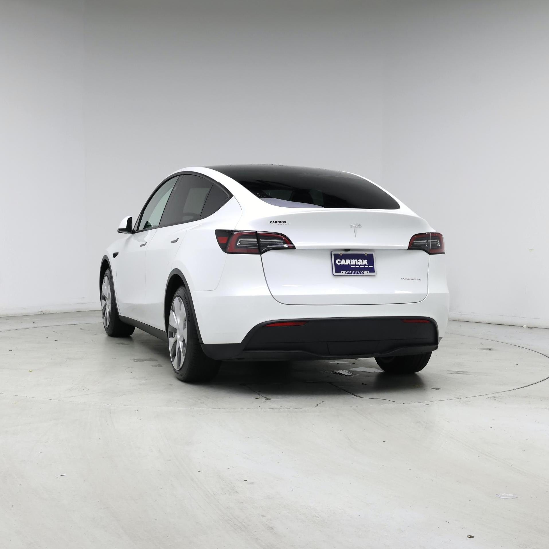 Thumbnail: 2024 Tesla Model Y - 6