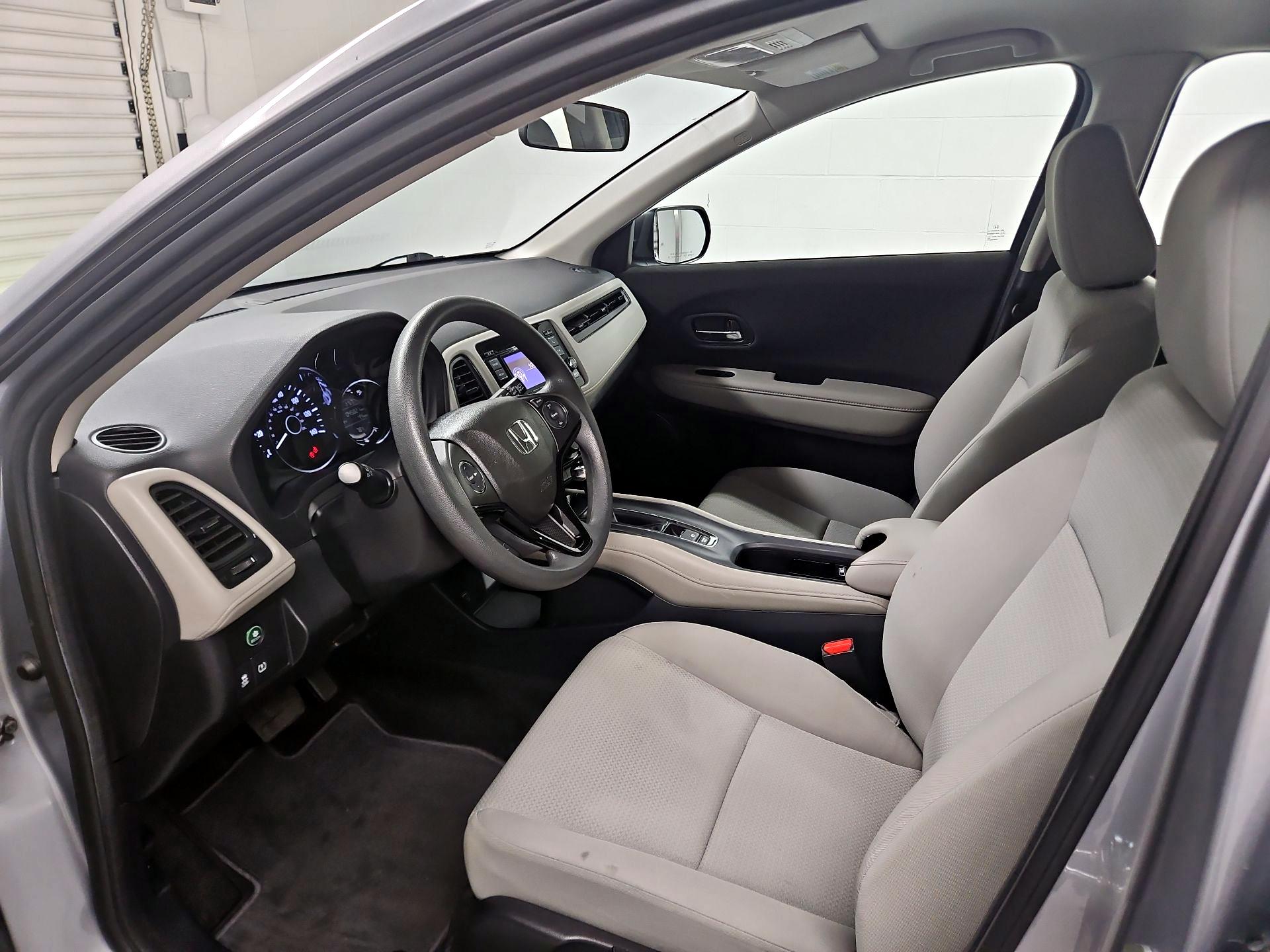 Thumbnail: 2019 Honda HR-V - 11