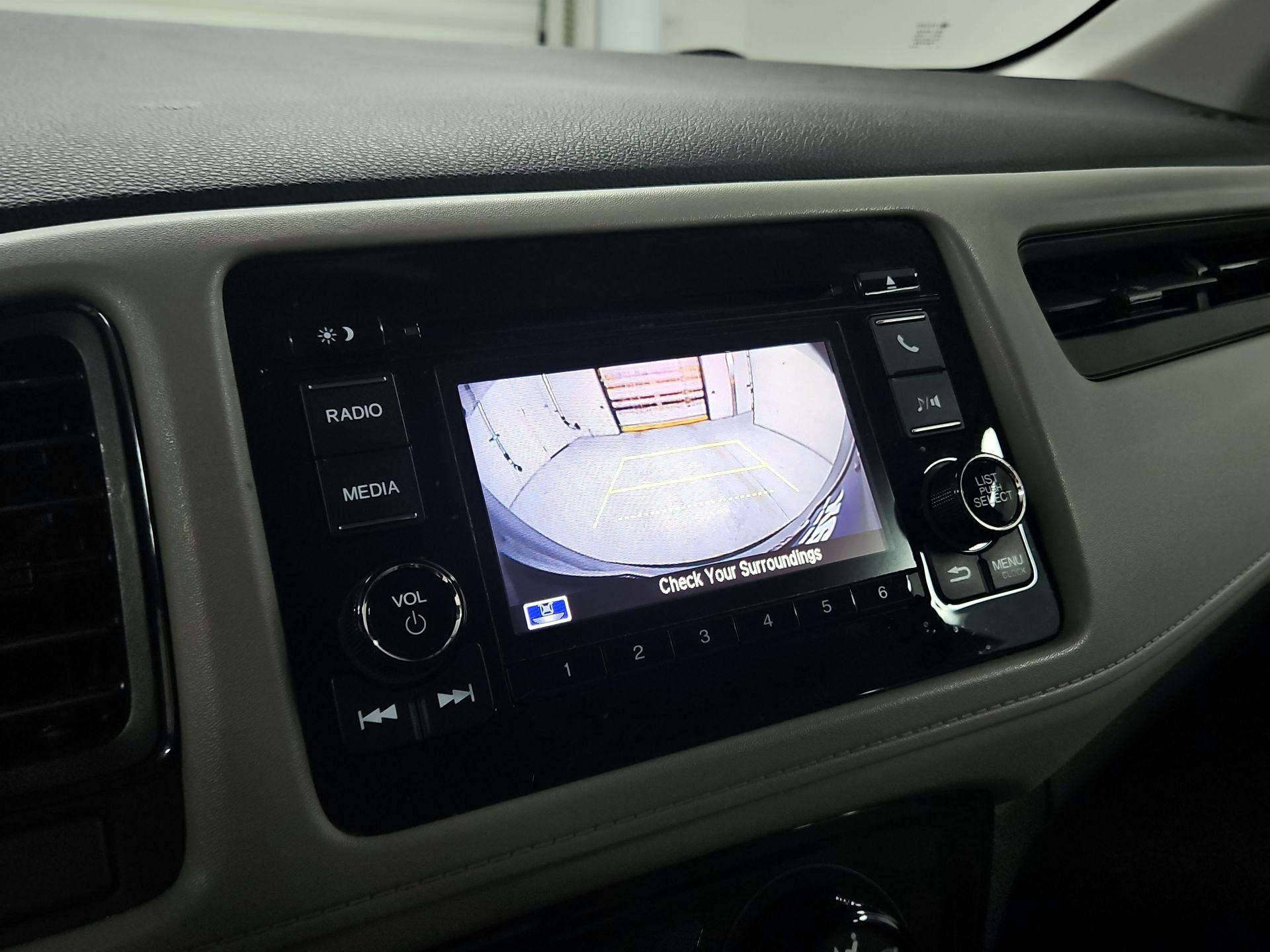 Thumbnail: 2019 Honda HR-V - 14