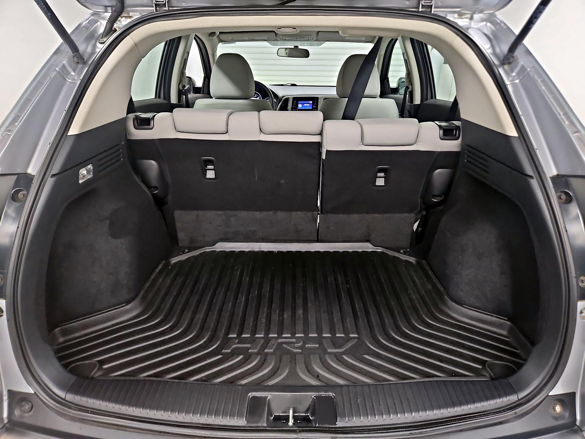 Thumbnail: 2019 Honda HR-V - 20