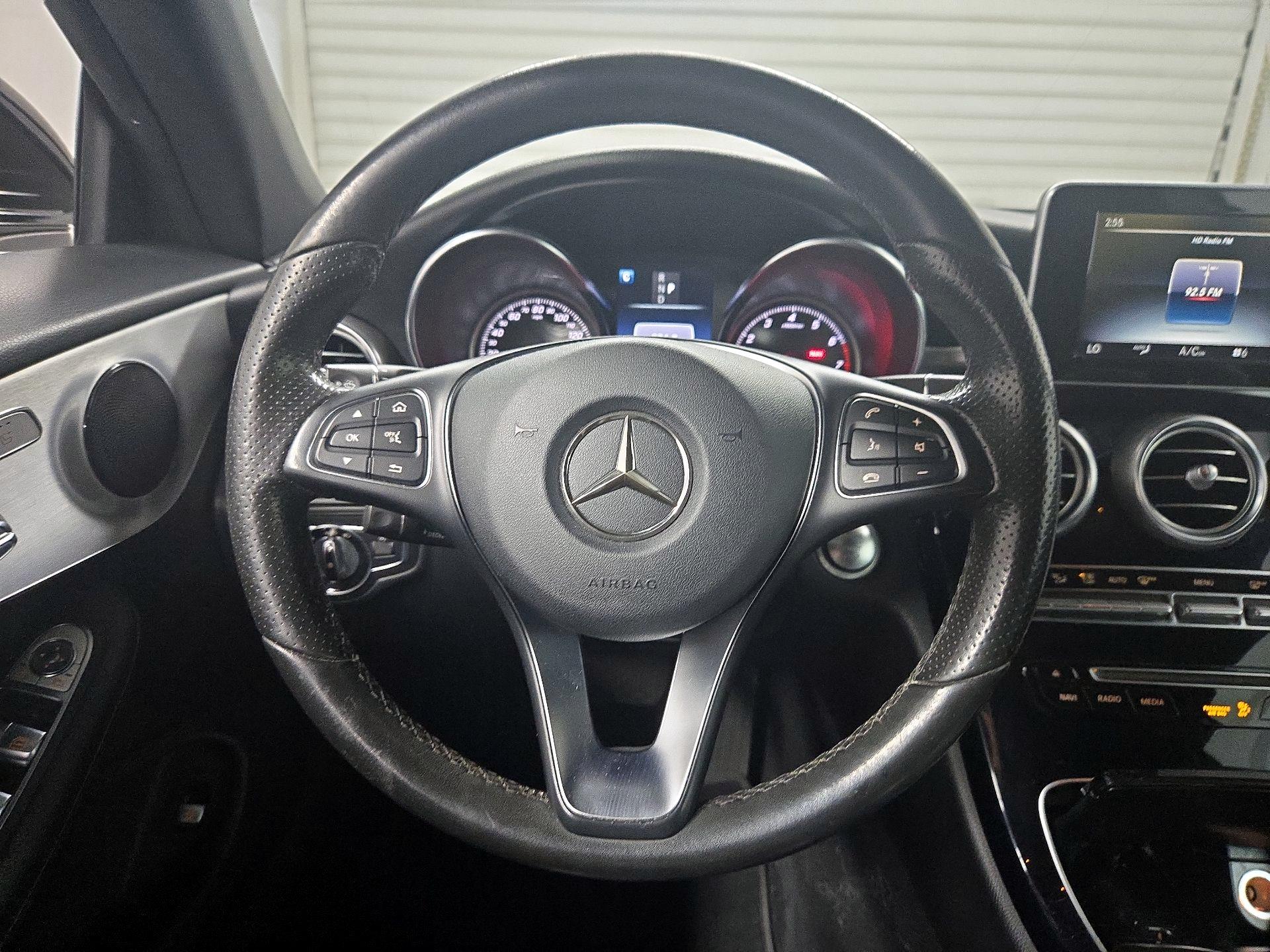 Thumbnail: 2017 Mercedes-Benz C-Class - 10