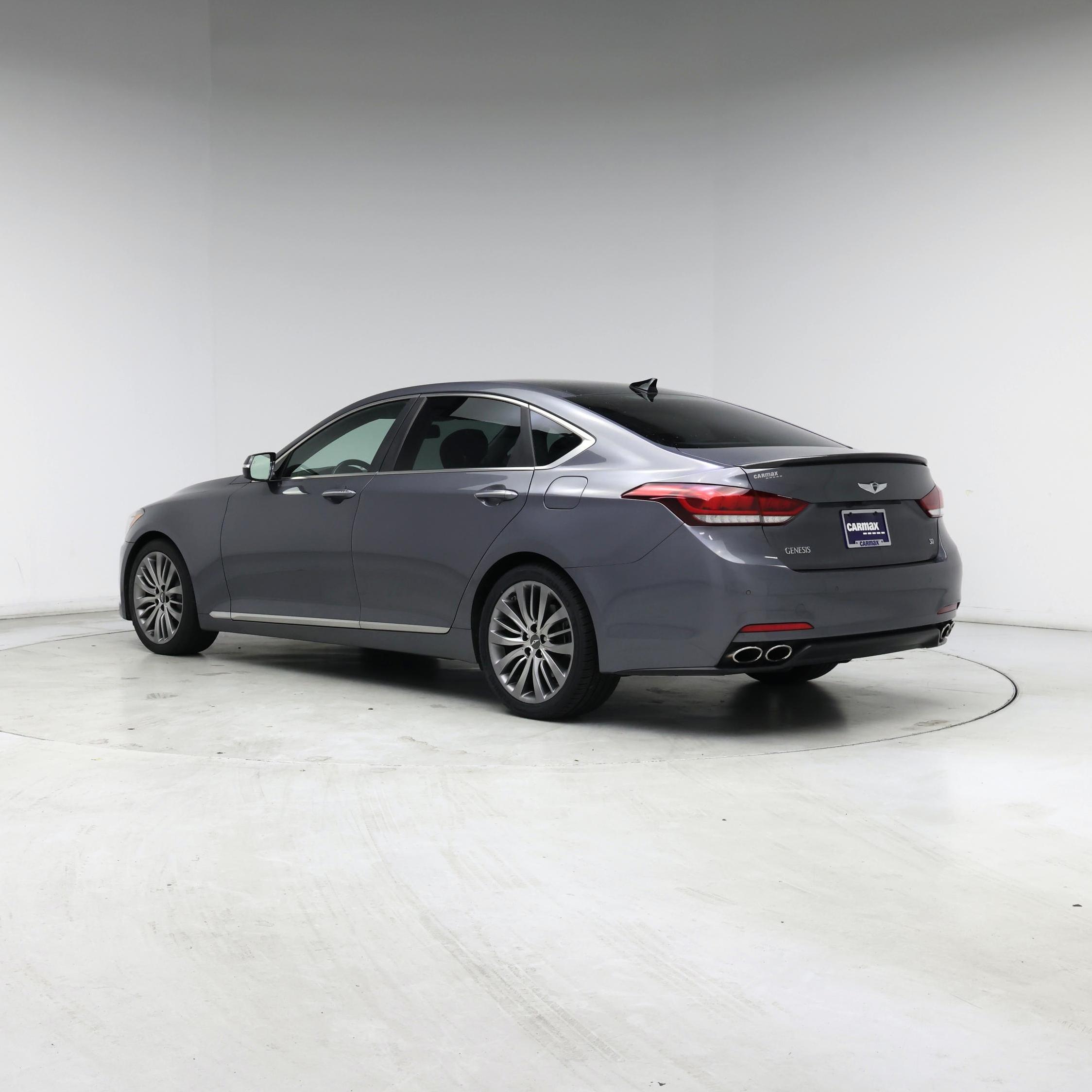 Thumbnail: 2015 Hyundai Genesis - 2