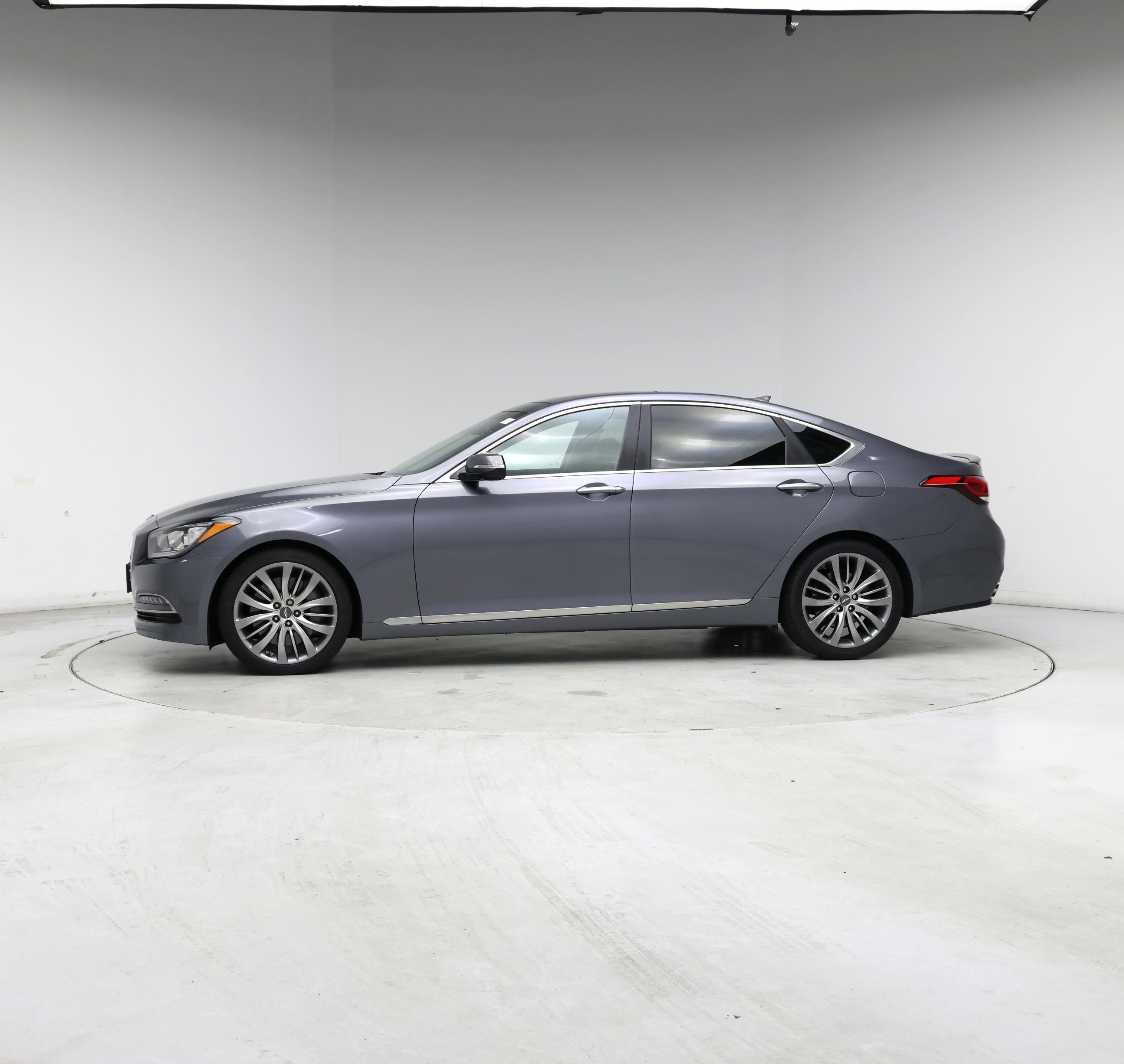 Thumbnail: 2015 Hyundai Genesis - 3