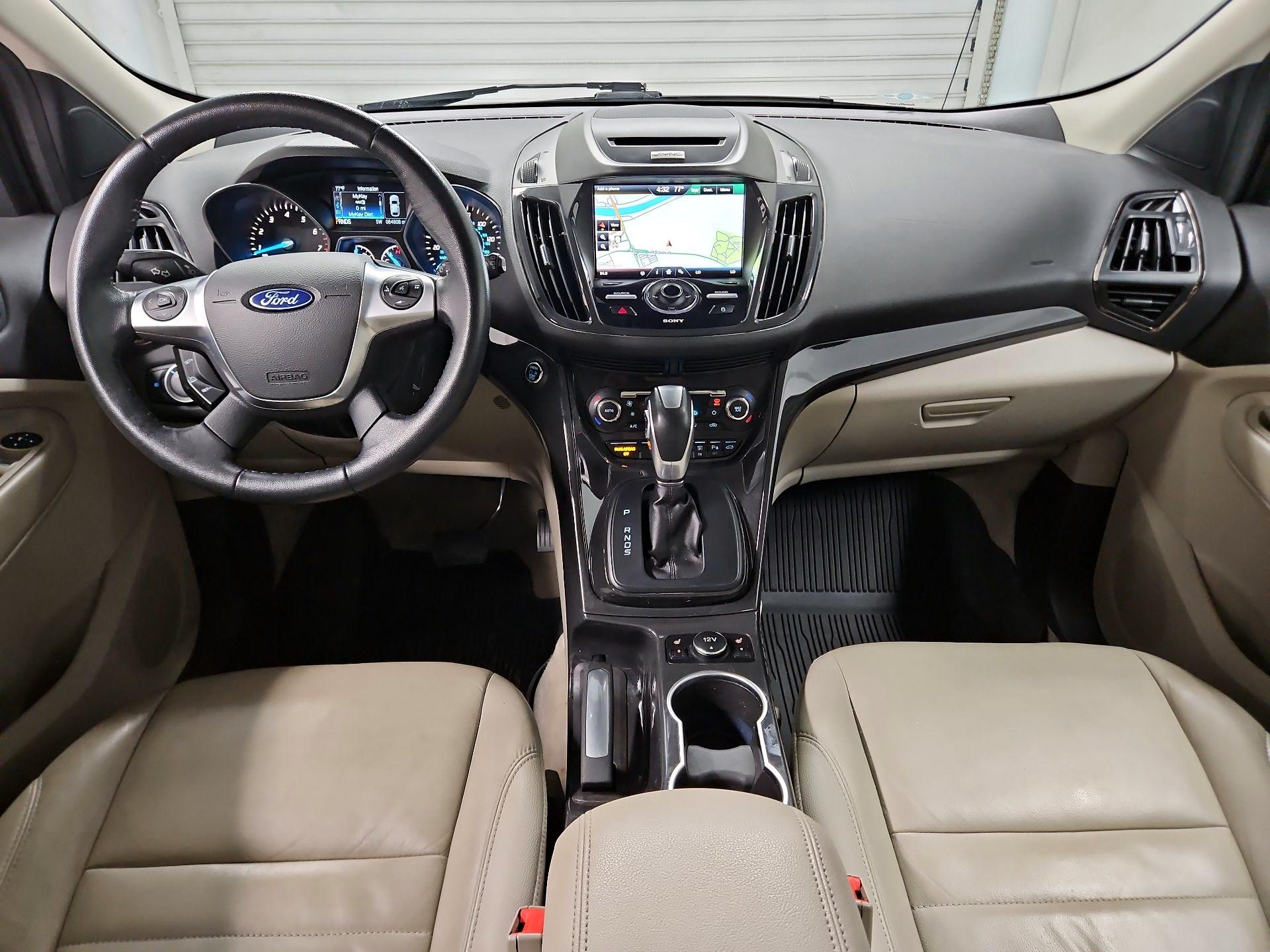 Thumbnail: 2015 Ford Escape - 9
