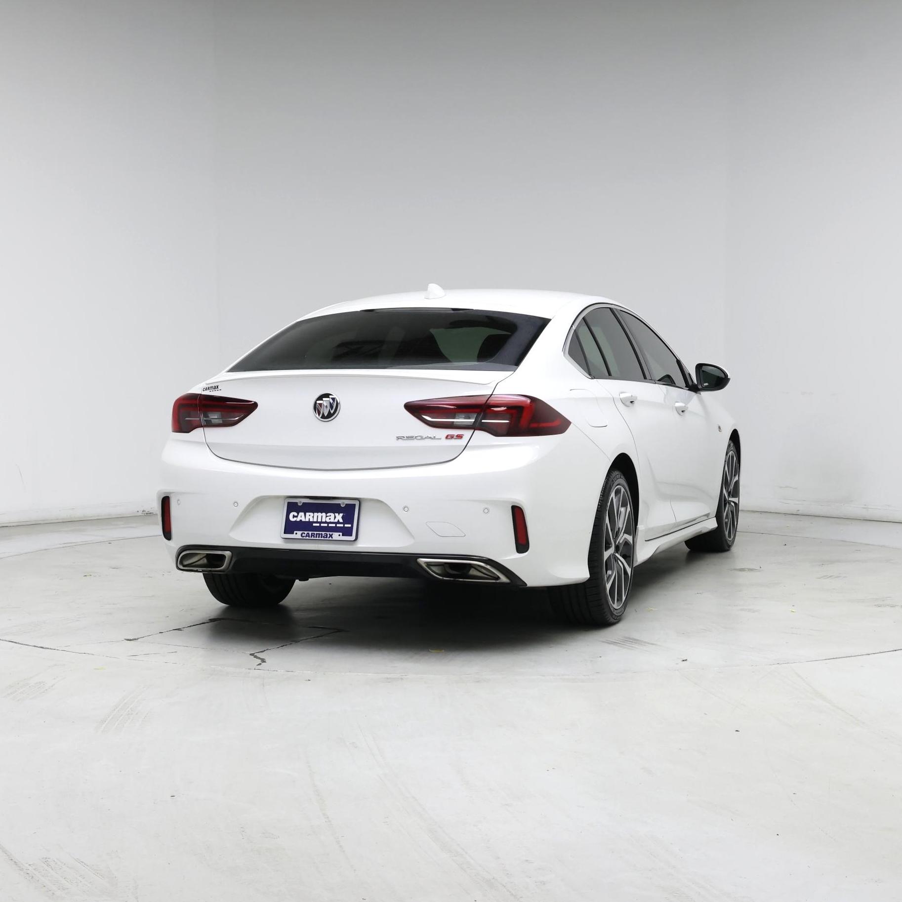 Thumbnail: 2019 Buick Regal - 8