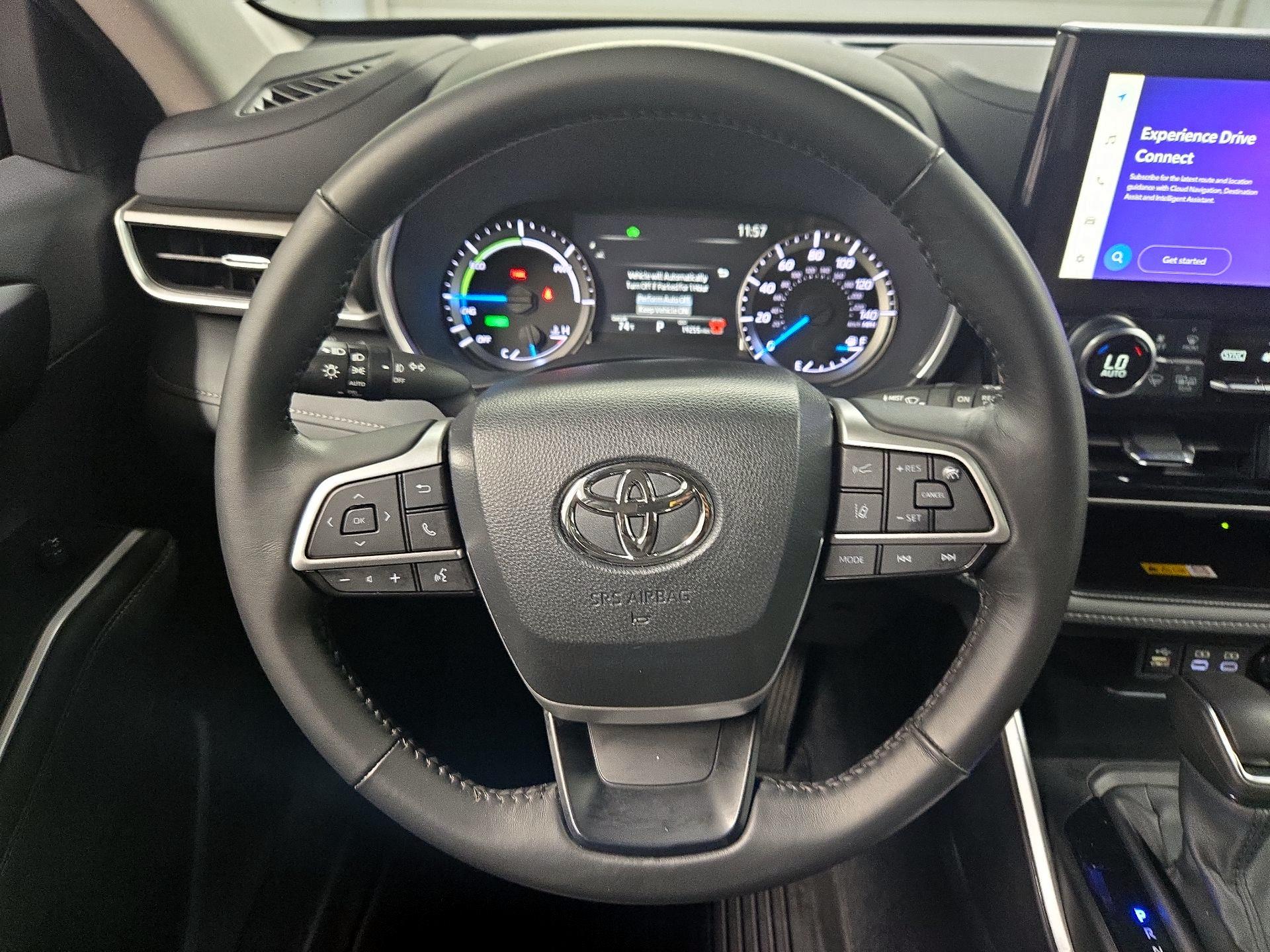 Thumbnail: 2024 Toyota Highlander - 10