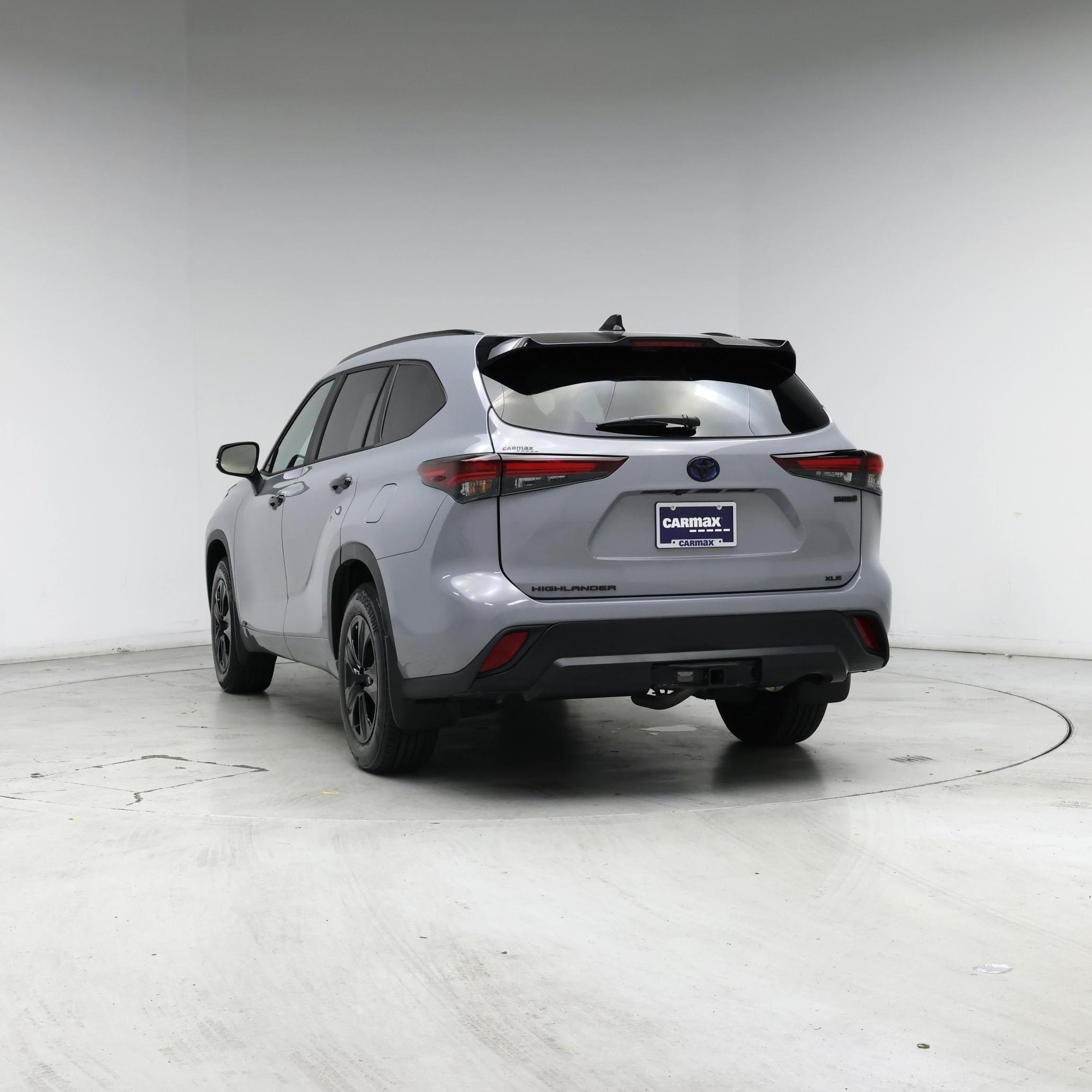 Thumbnail: 2024 Toyota Highlander - 6