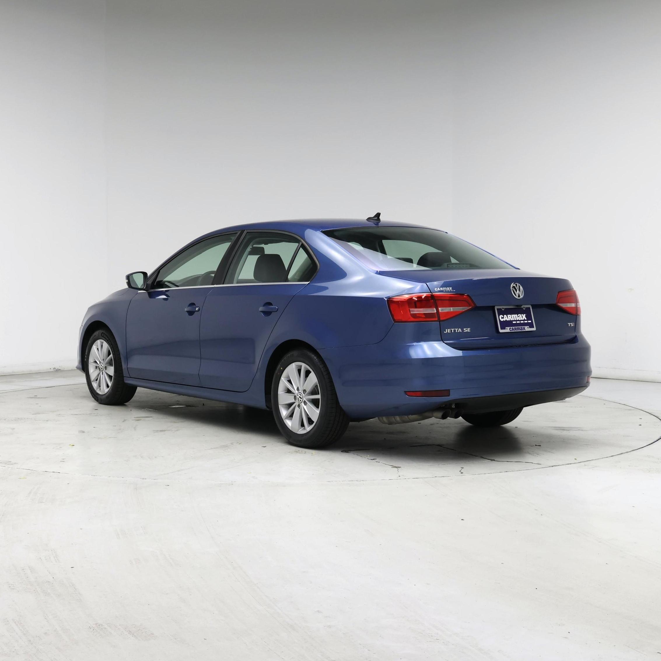 Thumbnail: 2015 Volkswagen Jetta - 2