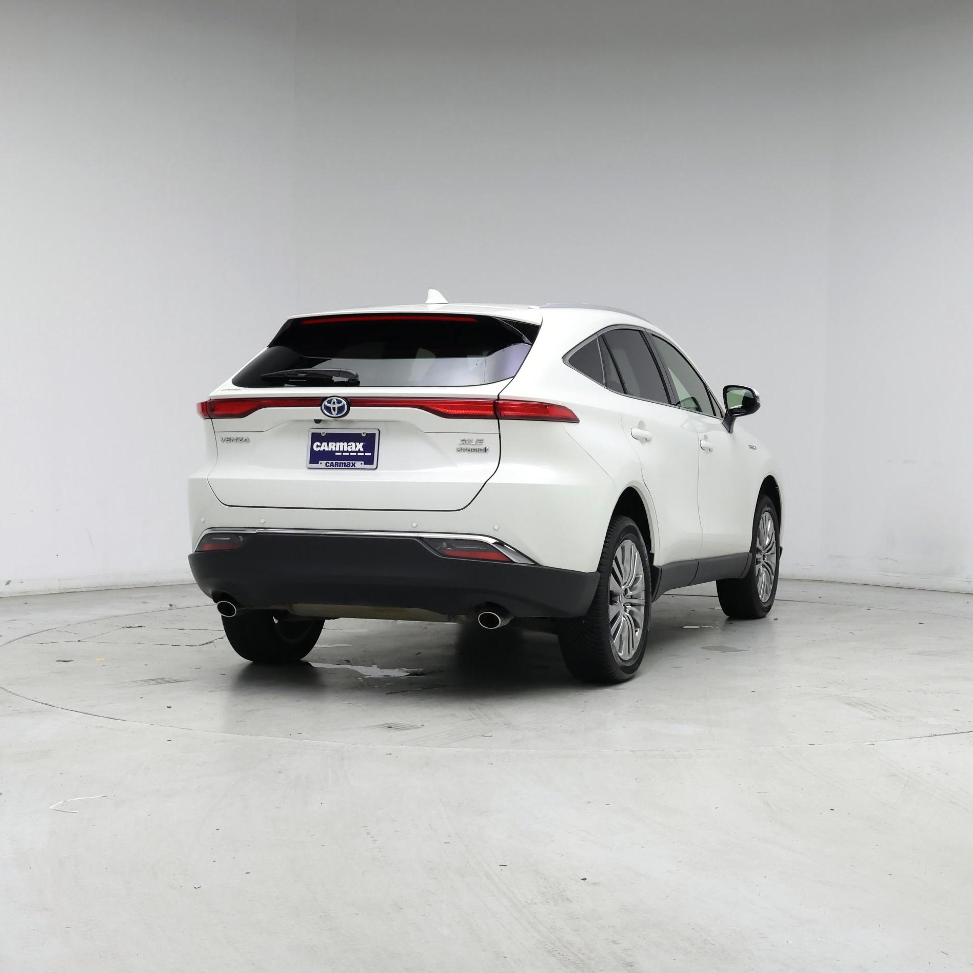 Thumbnail: 2021 Toyota Venza - 8