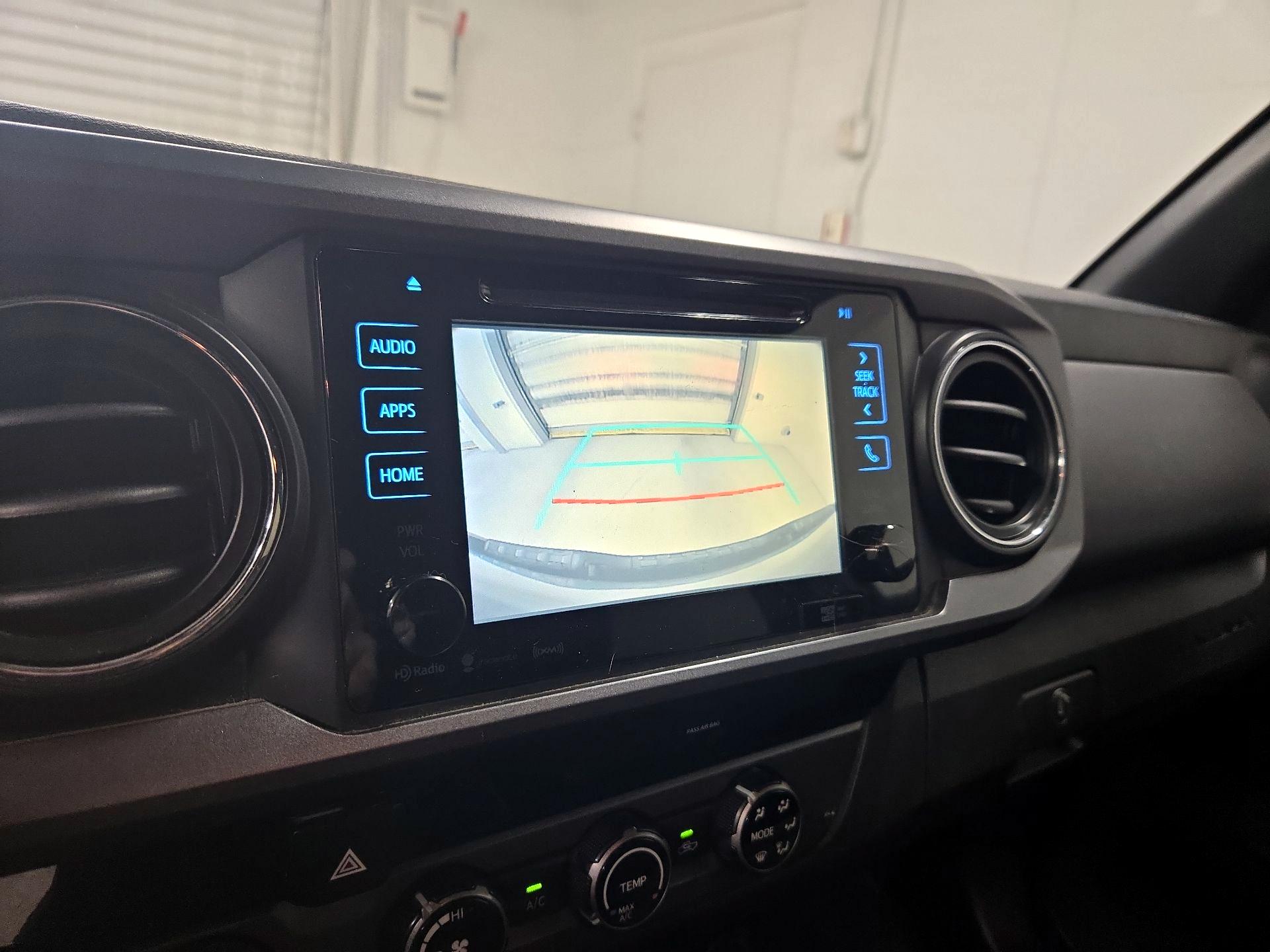 Thumbnail: 2018 Toyota Tacoma - 14
