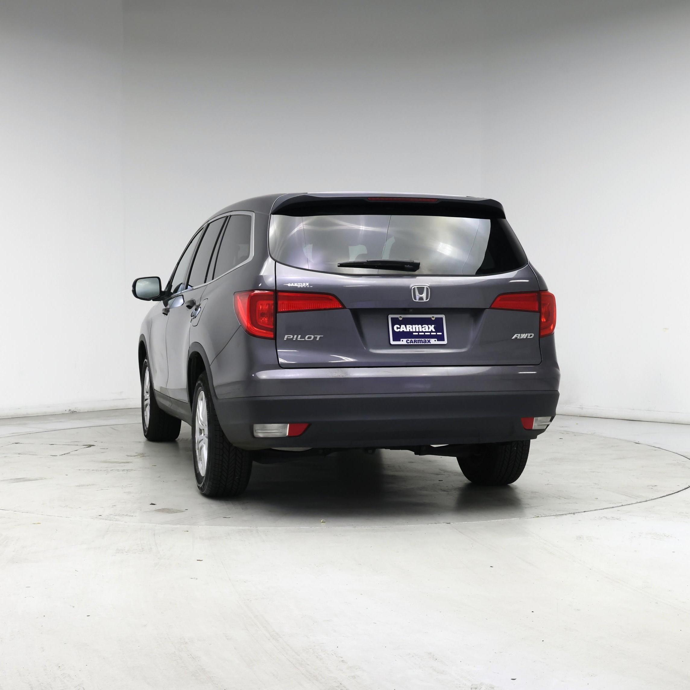 Thumbnail: 2018 Honda Pilot - 6