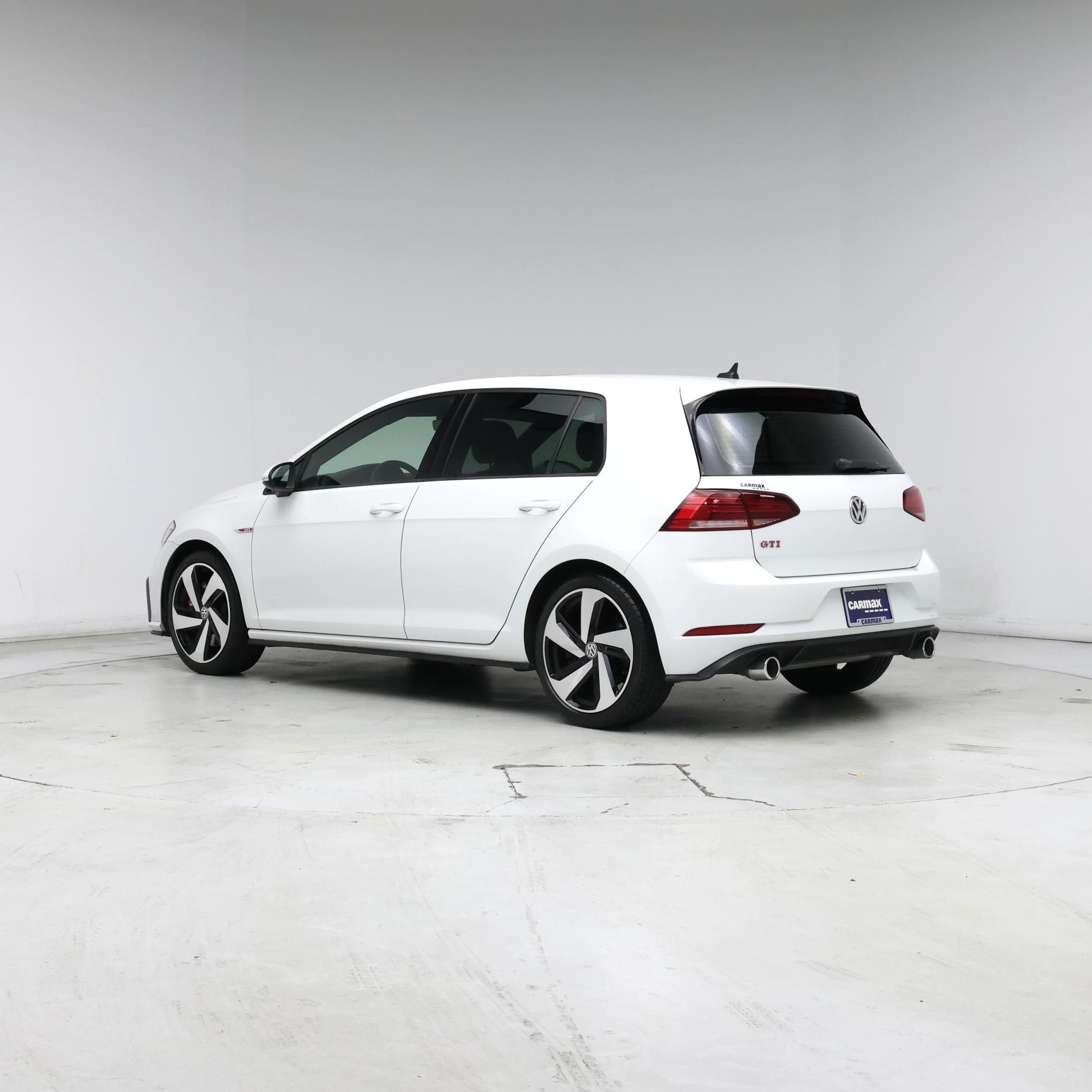 Thumbnail: 2020 Volkswagen Golf - 2