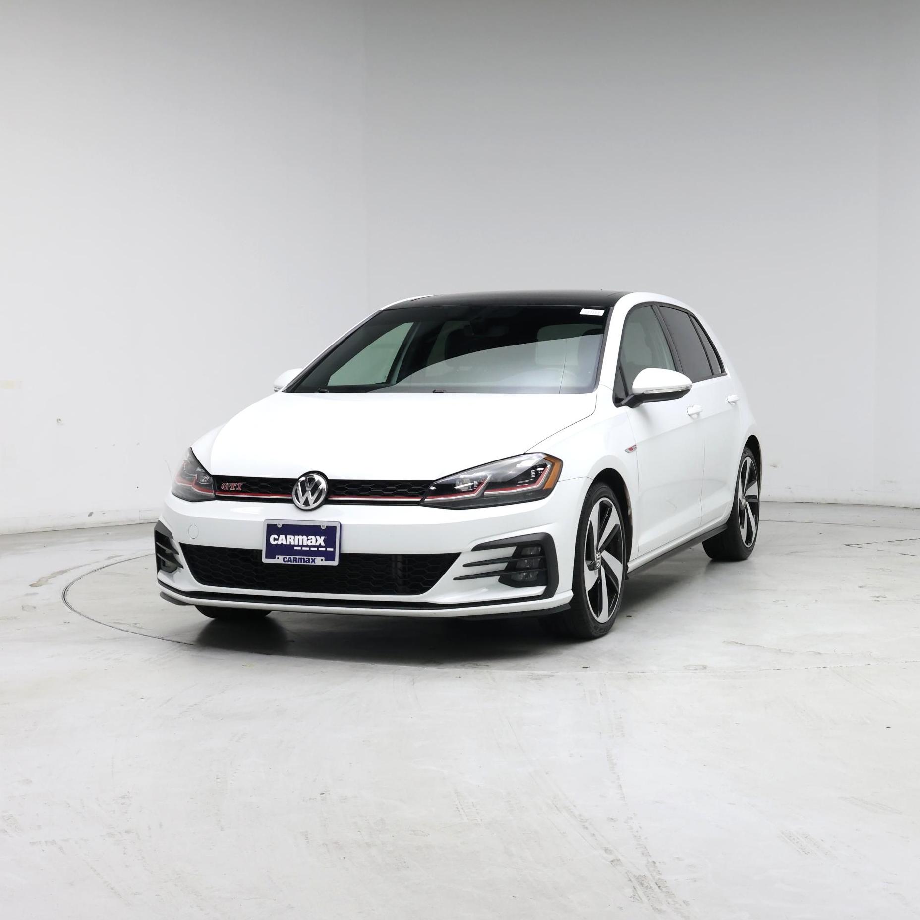 Thumbnail: 2020 Volkswagen Golf - 4