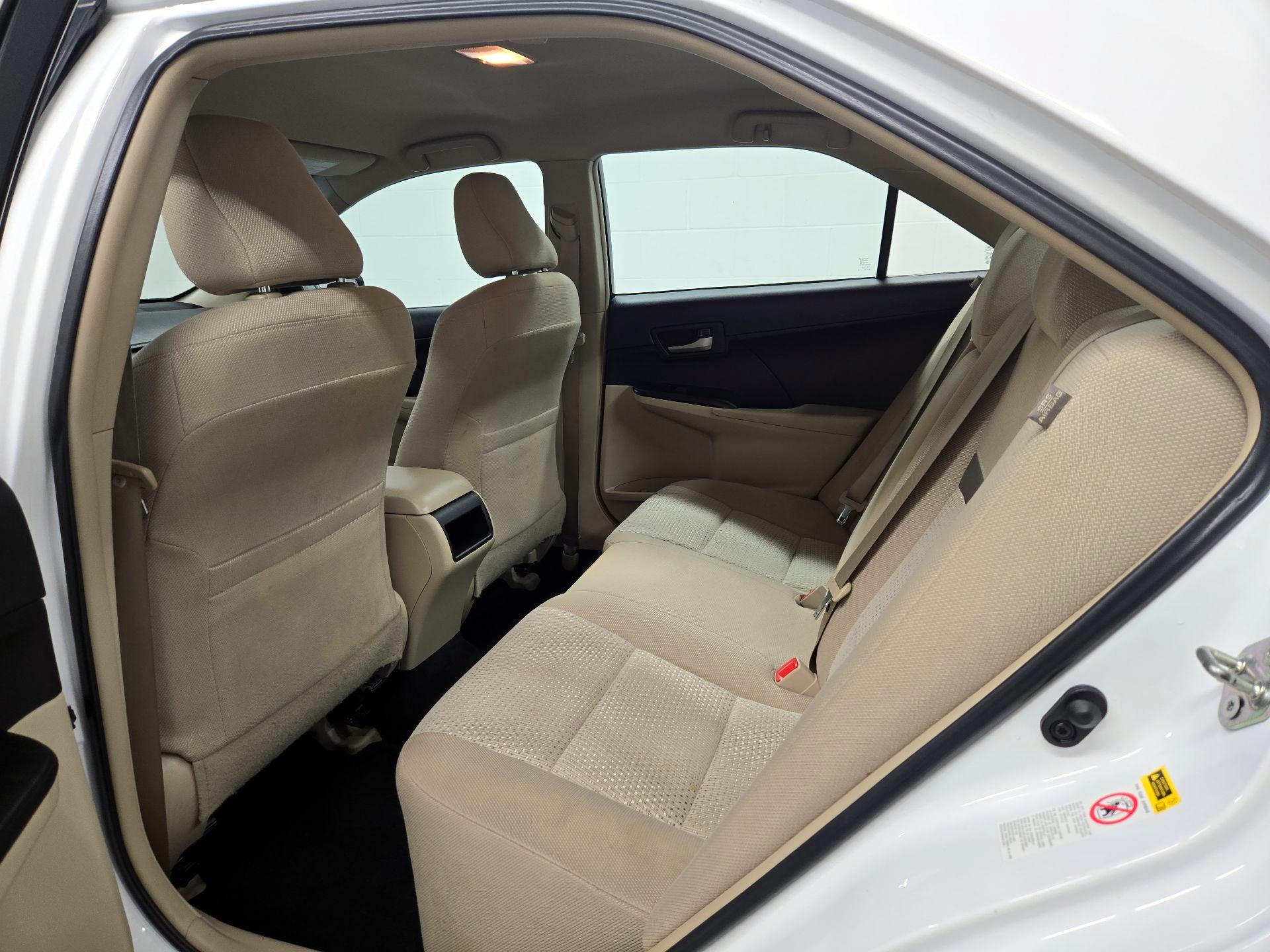 Thumbnail: 2014 Toyota Camry - 19